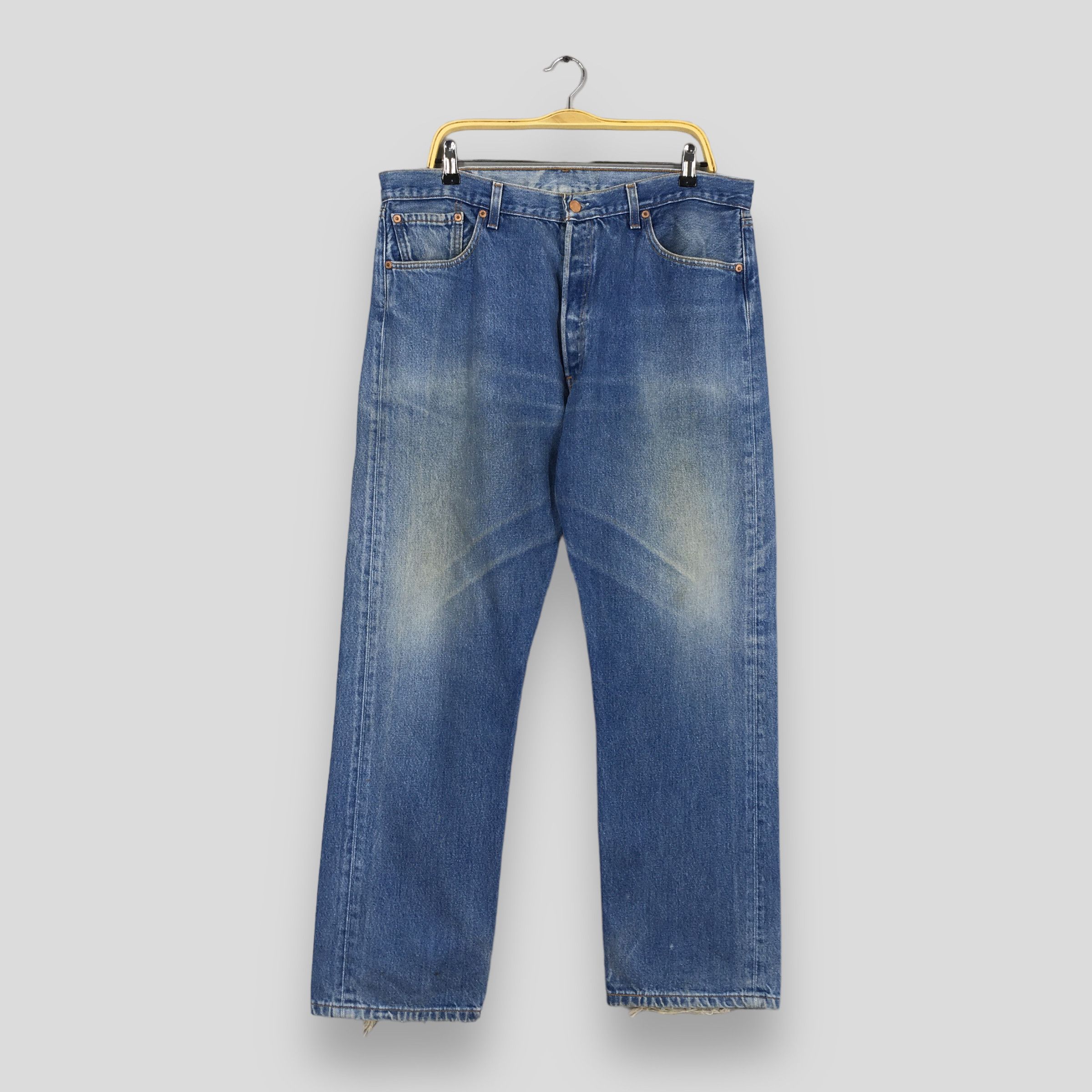 Size 36x30 Vintage 90s Levi's 501 Faded Blue Jeans