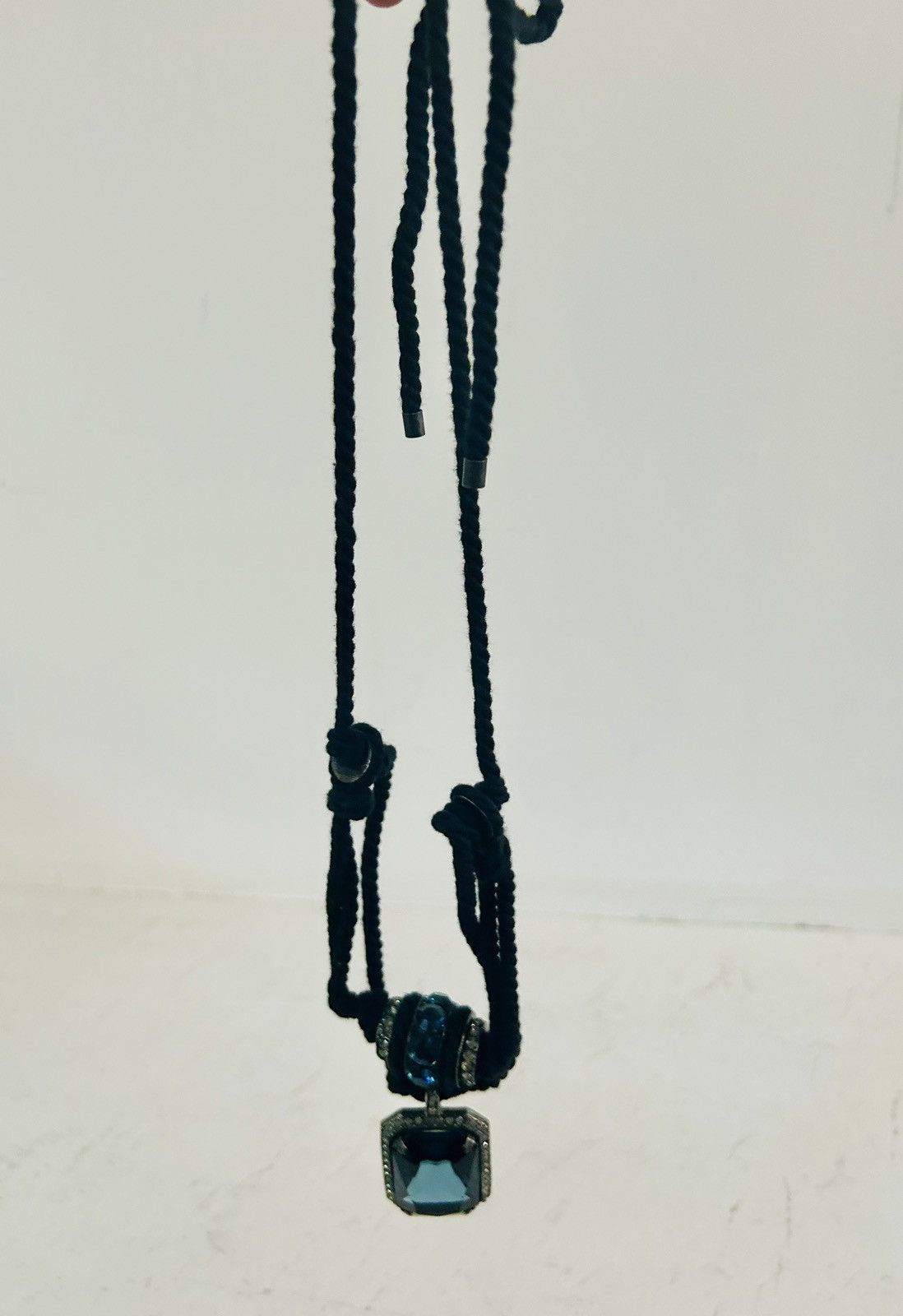 Lanvin Lanvin blue crystal pendant statement necklace Size ONE SIZE - 8 Thumbnail