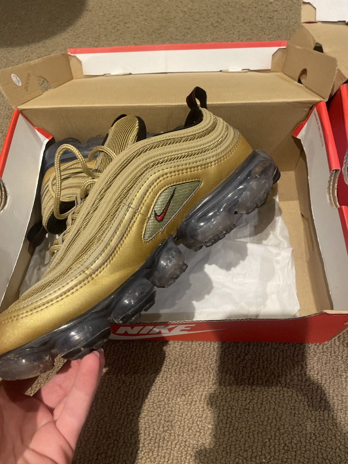 Nike Nike Vapormax Metallic Gold Size US 9.5 / EU 42-43 - 3 Thumbnail