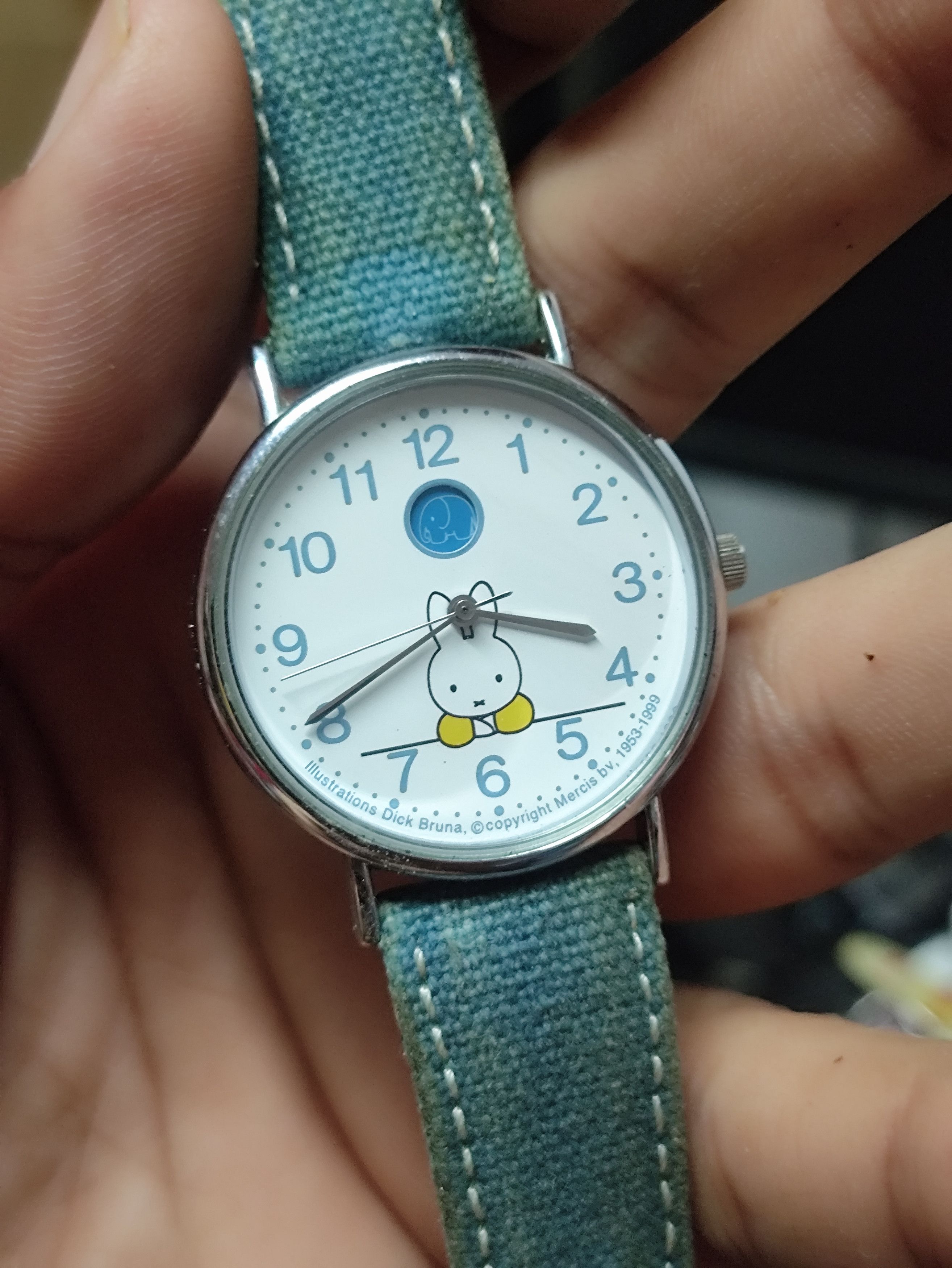 Vintage Vintage Rabbit Cartoon ❌ Movie Watch 90's JAPAN MADE Size ONE SIZE - 3 Thumbnail