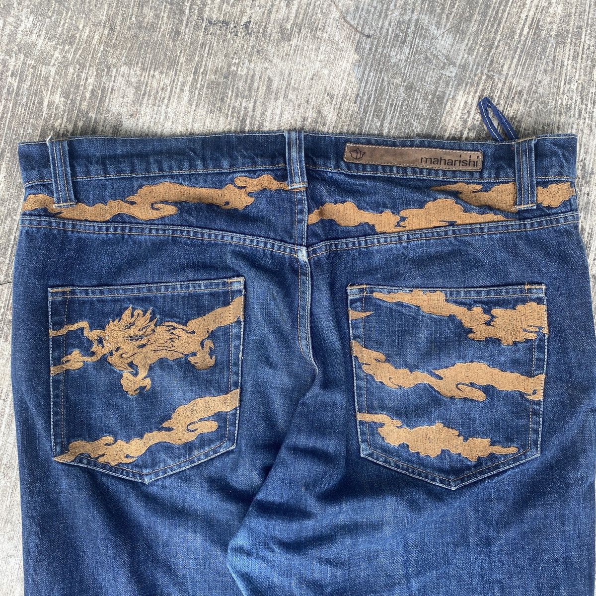 Japanese Brand × Maharishi × Vintage Vintage Maharishi Jeans 13 oz Denim Bonsai Dragon Embroidery Size US 34 / EU 50 - 11 Thumbnail