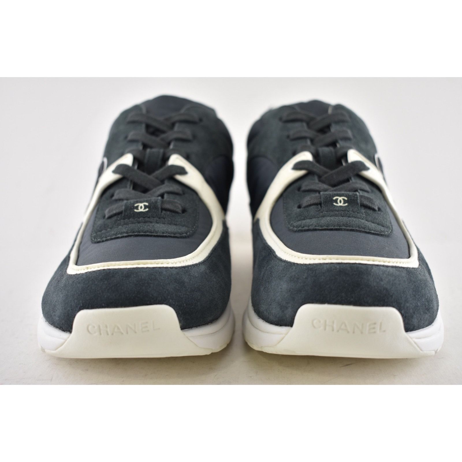 Chanel Chanel 20C Mens Blue White CC Logo Low Top Lace Up Size US 11 / EU 44 - 7 Thumbnail