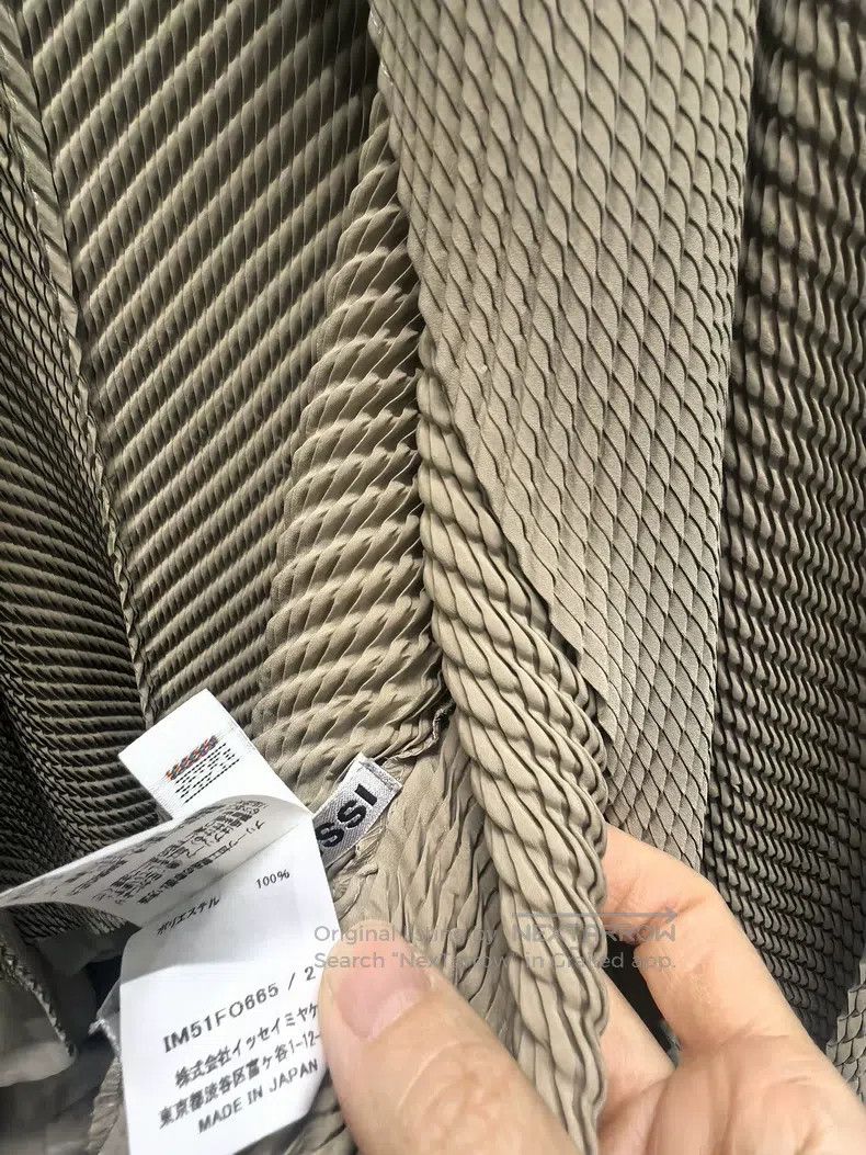 Issey Miyake Issey Miyake Fish Scale Cardigan Size M / US 6-8 / IT 42-44 - 5 Thumbnail