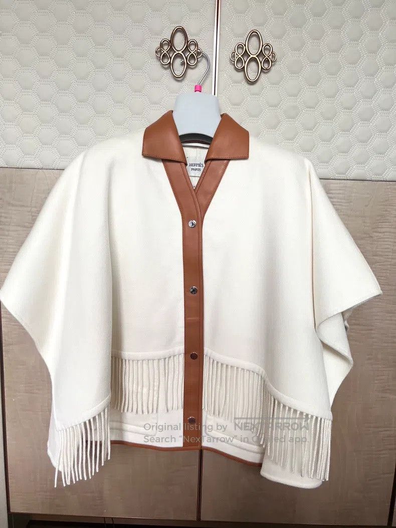 Hermes Hermes Cashmere fringed cape coat Size XS / US 0-2 / IT 36-38 - 1 Thumbnail