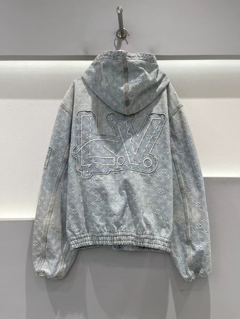 Louis Vuitton Louis Vuitton NBA Zip Hooded Denim Jacket 2501-Nextarrow Size US M / EU 48-50 / 2 - 2 Thumbnail