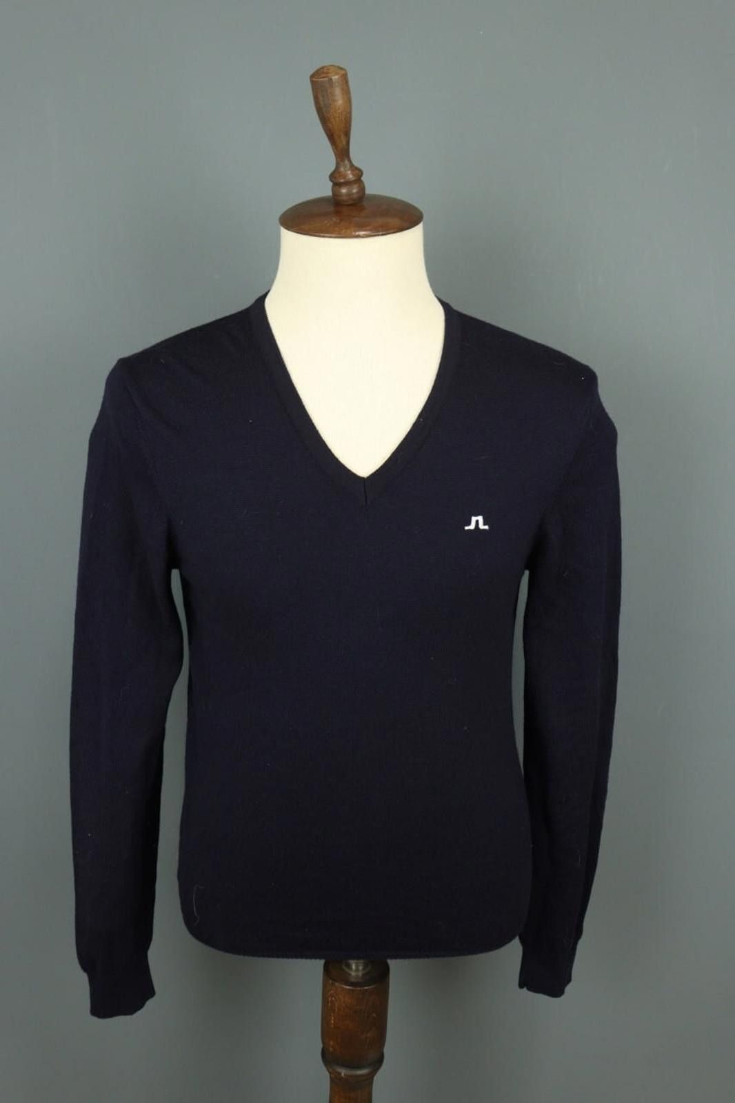 J.Lindeberg J.Lindeberg Black Merino Wool Tight Knit Sweater Size L Size US L / EU 52-54 / 3 - 1 Thumbnail