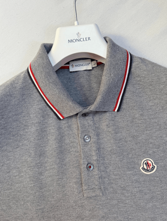 Moncler polo moncler Size US L / EU 52-54 / 3 - 6 Thumbnail