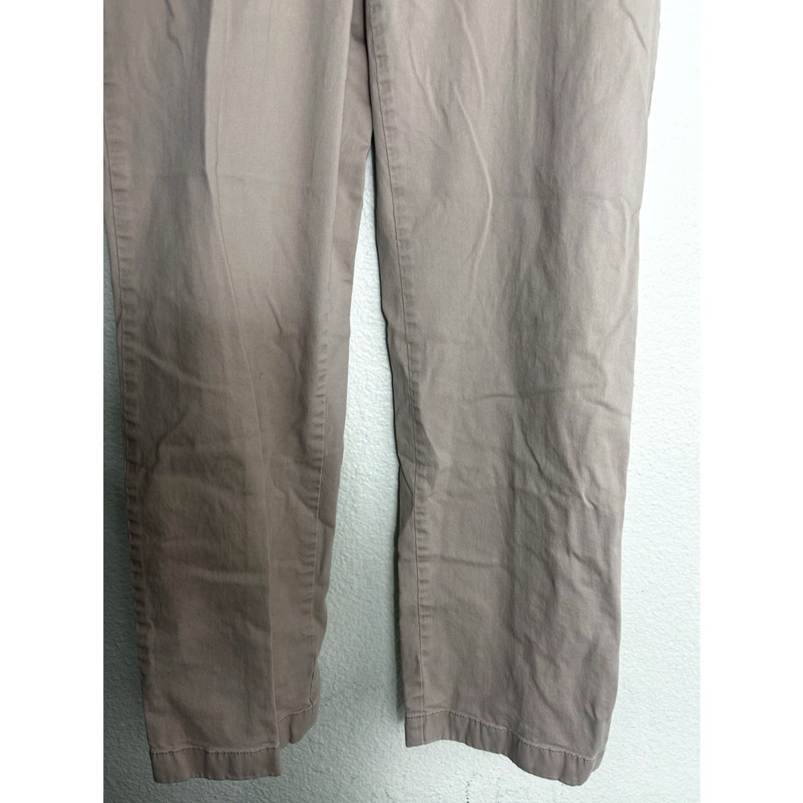 Vintage LL Bean Pants Mens 32x31 Beige Chino Classic Fit Straight Leg 509409 Size US 32 / EU 48 - 2 Thumbnail