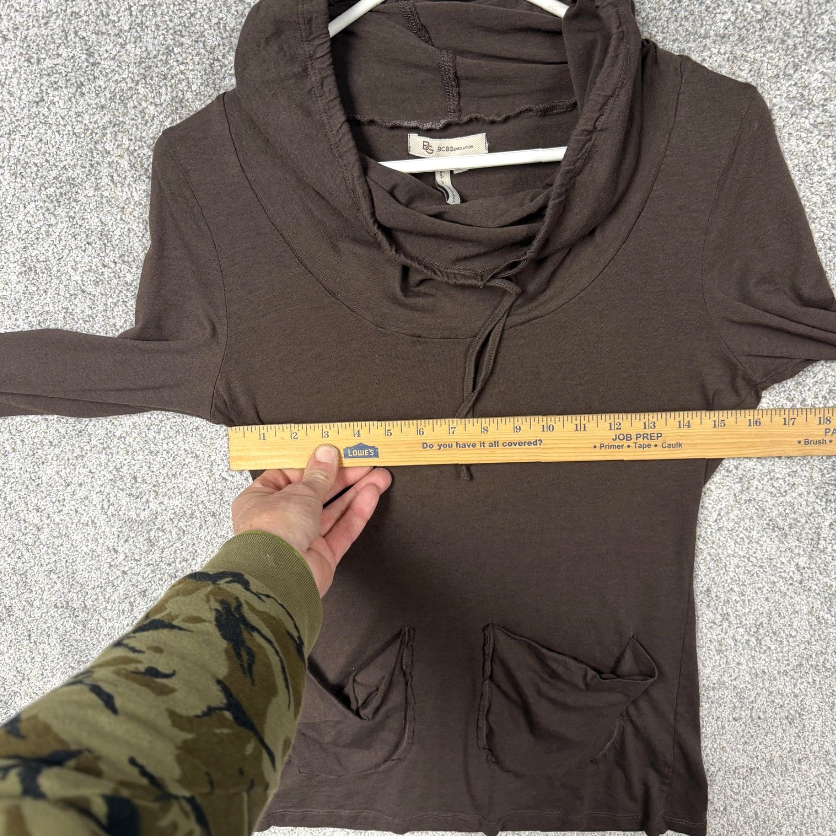 BCBGeneration BCBGeneration T-Shirt Long Sleeve Brown Cowl Neck Pockets Women L Regular Layering Indie Sleaze Soft Grunge Size L / US 10 / IT 46 - 4 Thumbnail