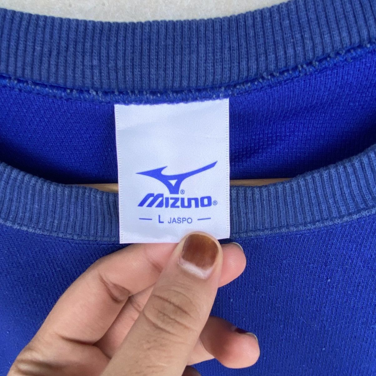 Other Vintage Mizuno Small Logo Printed Crewneck Sweatshirt Blue Size US L / EU 52-54 / 3 - 8 Thumbnail