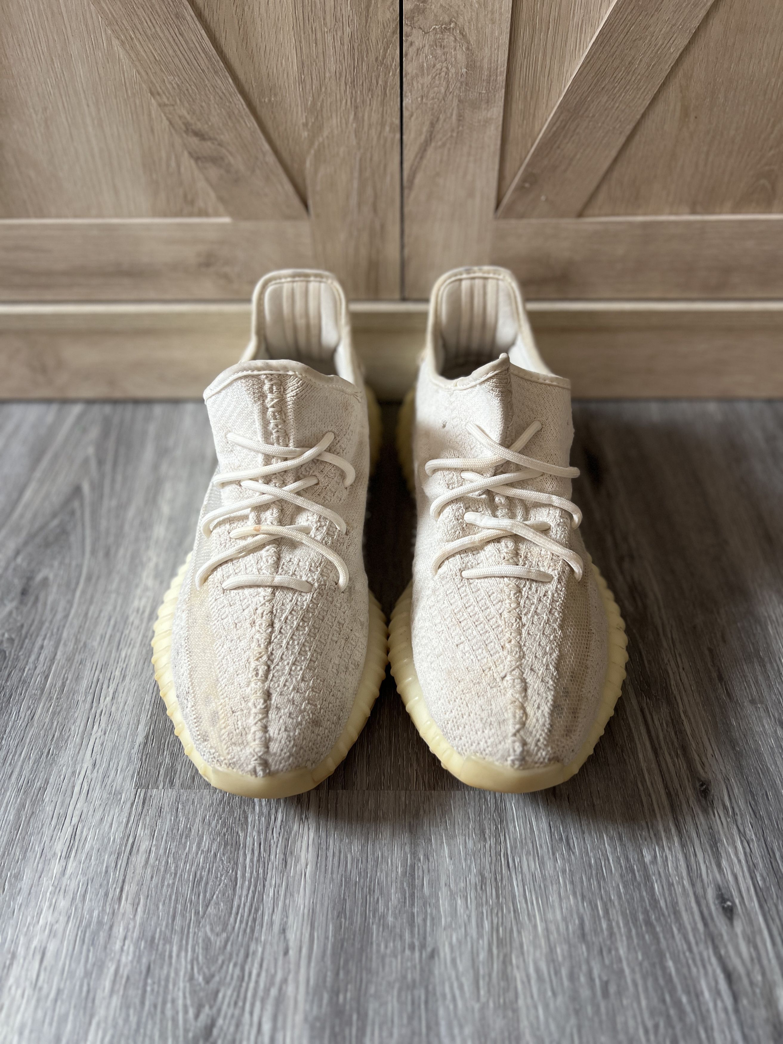 Yeezy adidas Yeezy Boost 350 V2 Bone Size US 10 / EU 43 - 3 Thumbnail