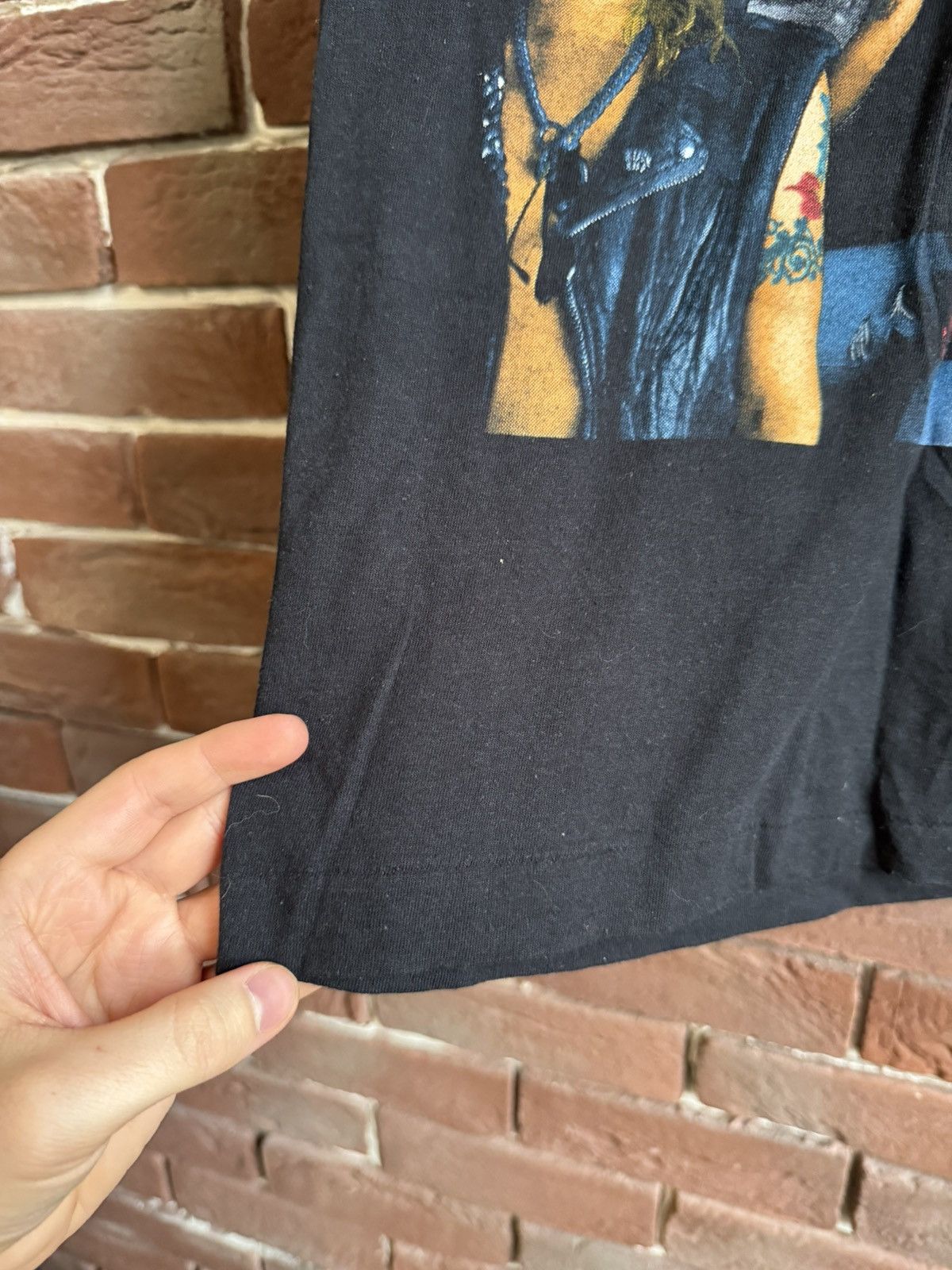 Band Tees VINTAGE 90s GUNS N ROSES Dead 1991 TOUR BAND TSHIRT Size US M / EU 48-50 / 2 - 4 Thumbnail