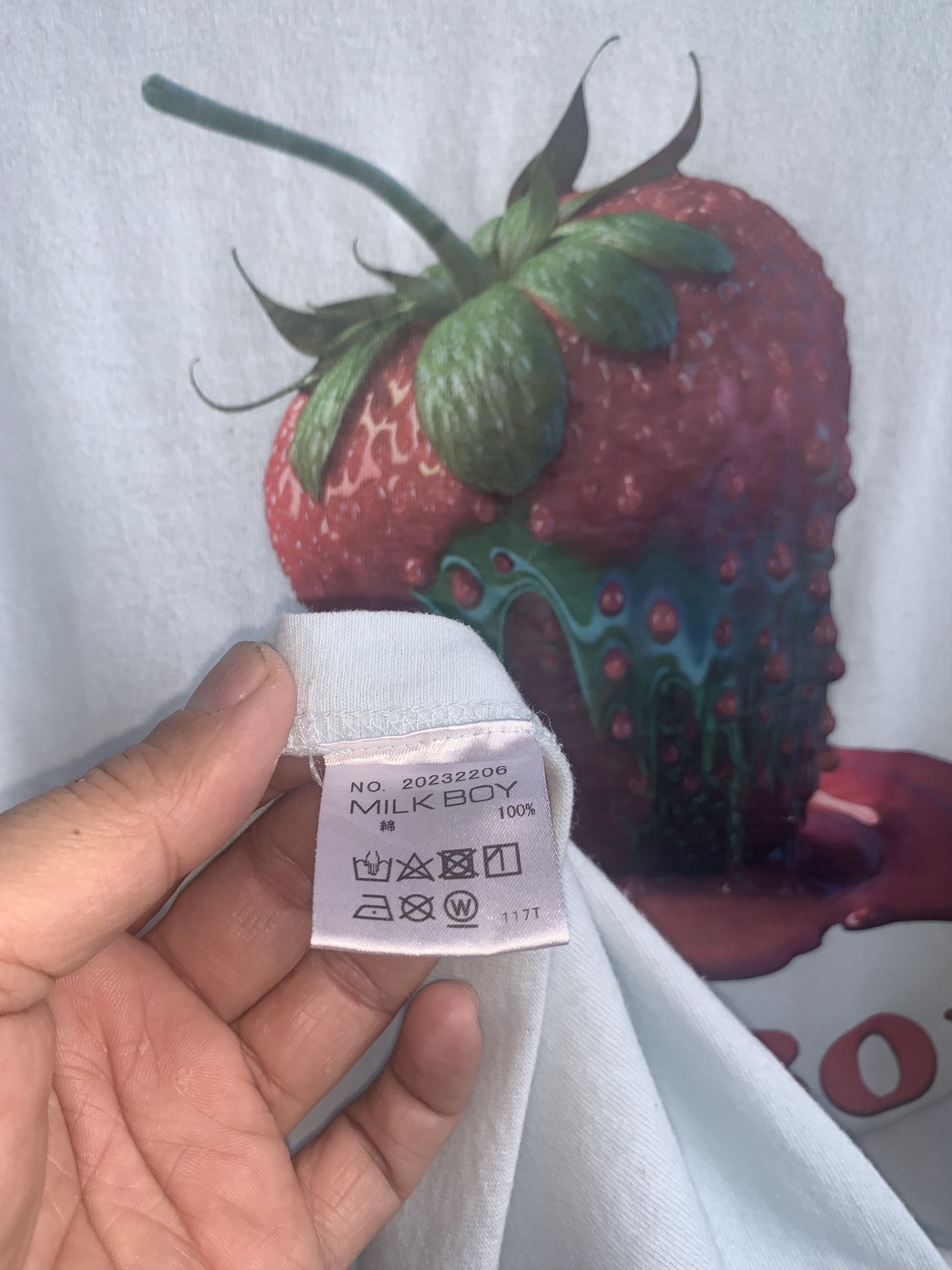 Beauty Beast Milkboy Berry Shirt Size US XL / EU 56 / 4 - 6 Thumbnail