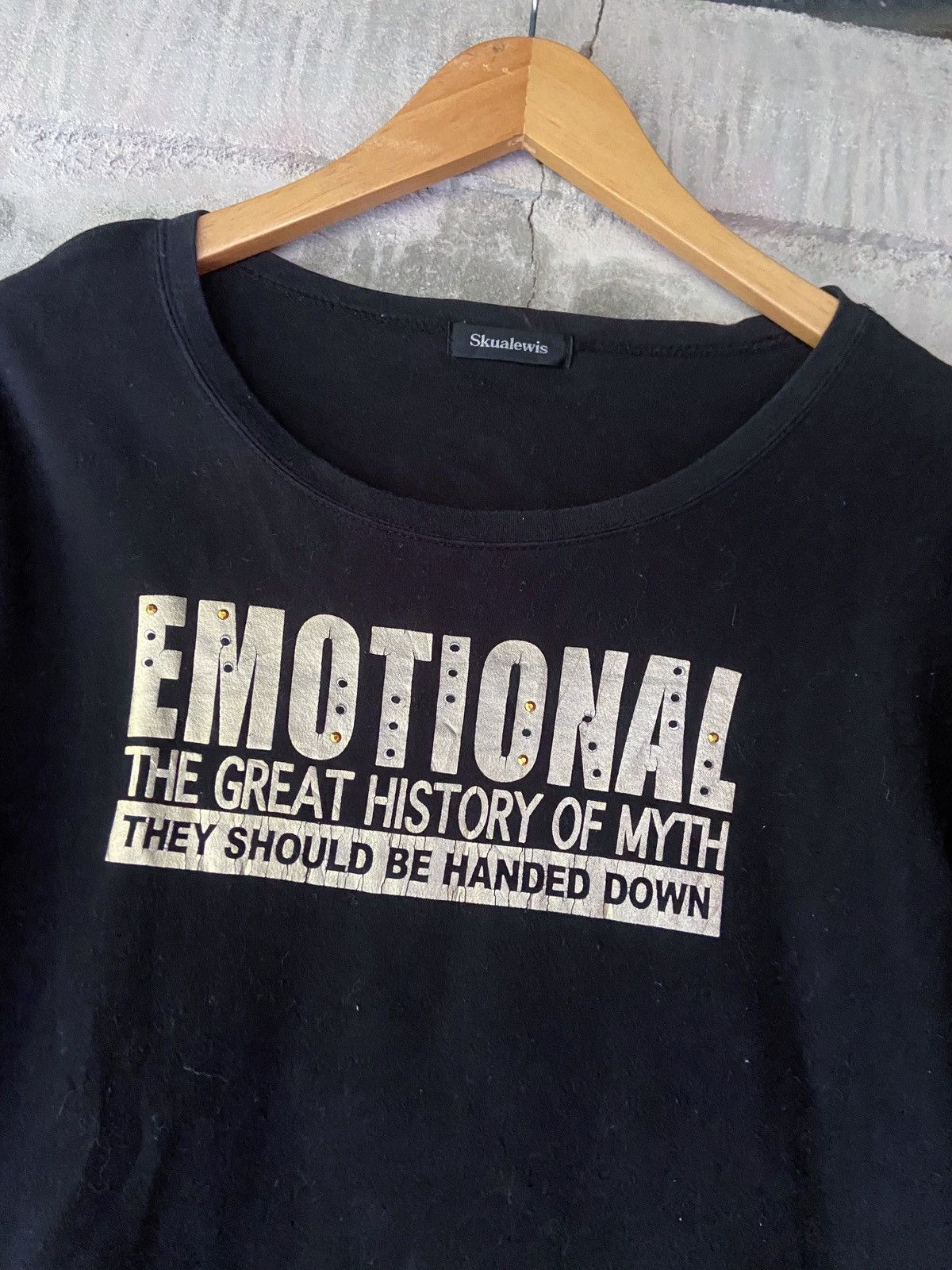 Japanese Brand 🌸EMOTIONAL THE GREAT HISTORY OF MYTH LONG SLEEVE Size US S / EU 44-46 / 1 - 3 Thumbnail