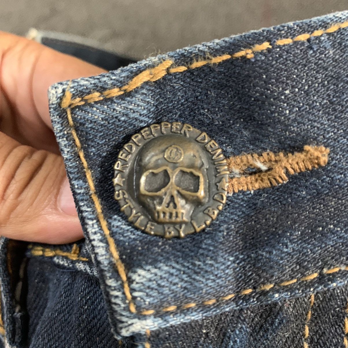 Ed Hardy Vintage Y2K Redpepper Eagle Thunder Embroidered Jeans Pants Size US 28 / EU 44 - 9 Thumbnail