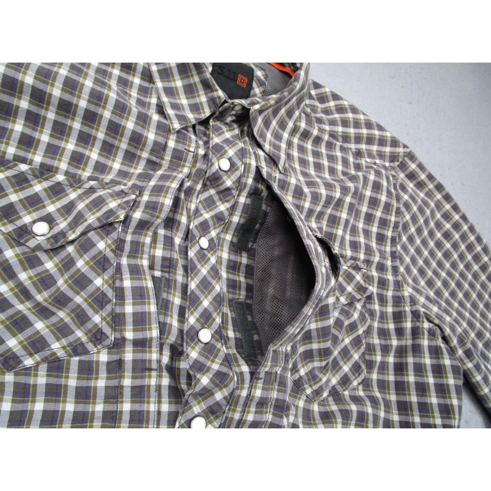 Vintage 5.11 Tactical Shirt Mens Large Brown Button-Up Pearl Snaps Conceal Carry Rancher Size US L / EU 52-54 / 3 - 5 Thumbnail
