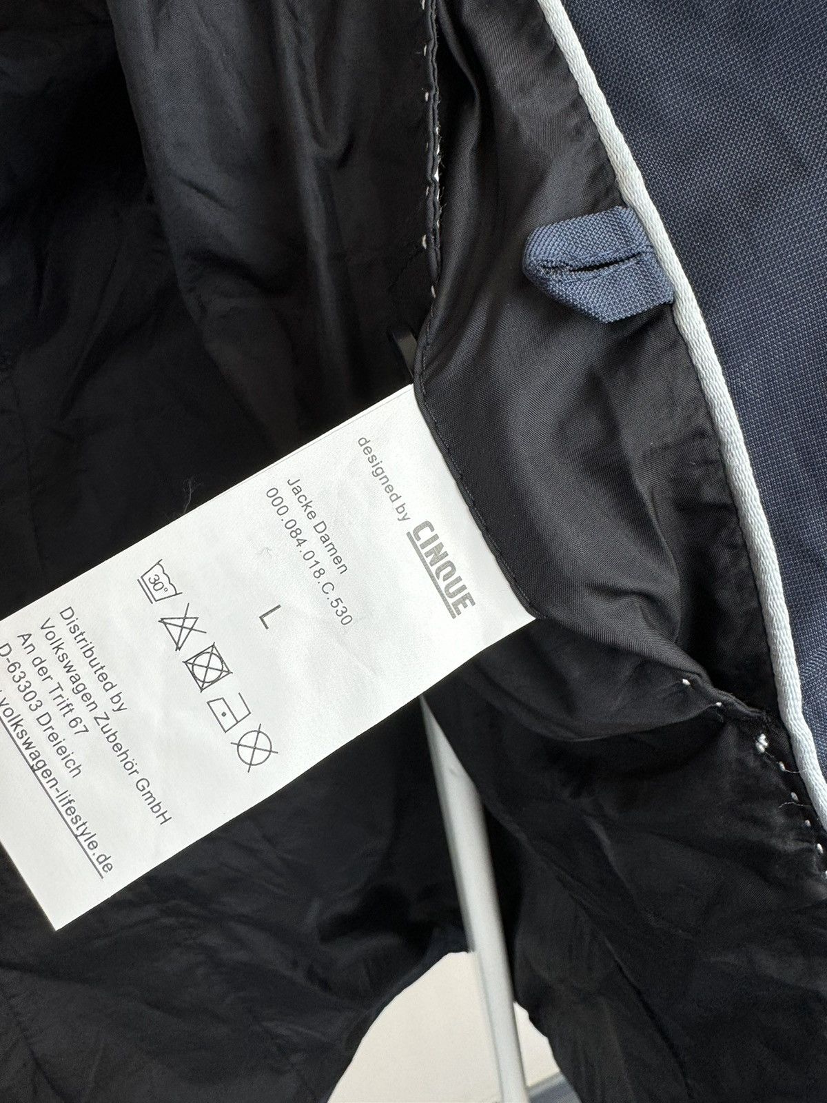 Vintage Woman’s Volkswagen Designed By Cinque Insulated Jacket Size L / US 10 / IT 46 - 5 Thumbnail