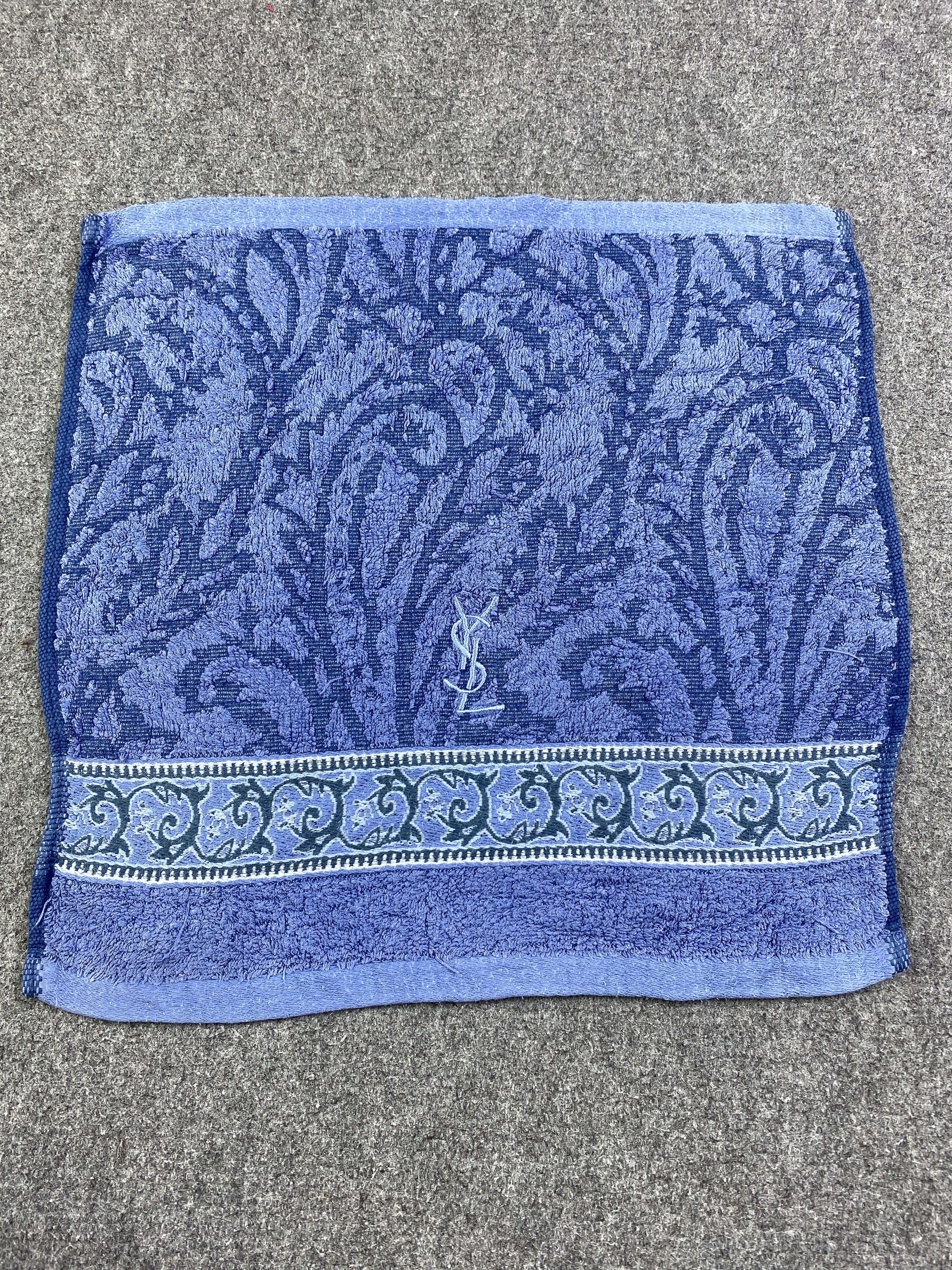 Yves Saint Laurent Vintage Yves Saint Laurent Mini Towel / Hand Towel TT0020 Size ONE SIZE - 1 Thumbnail