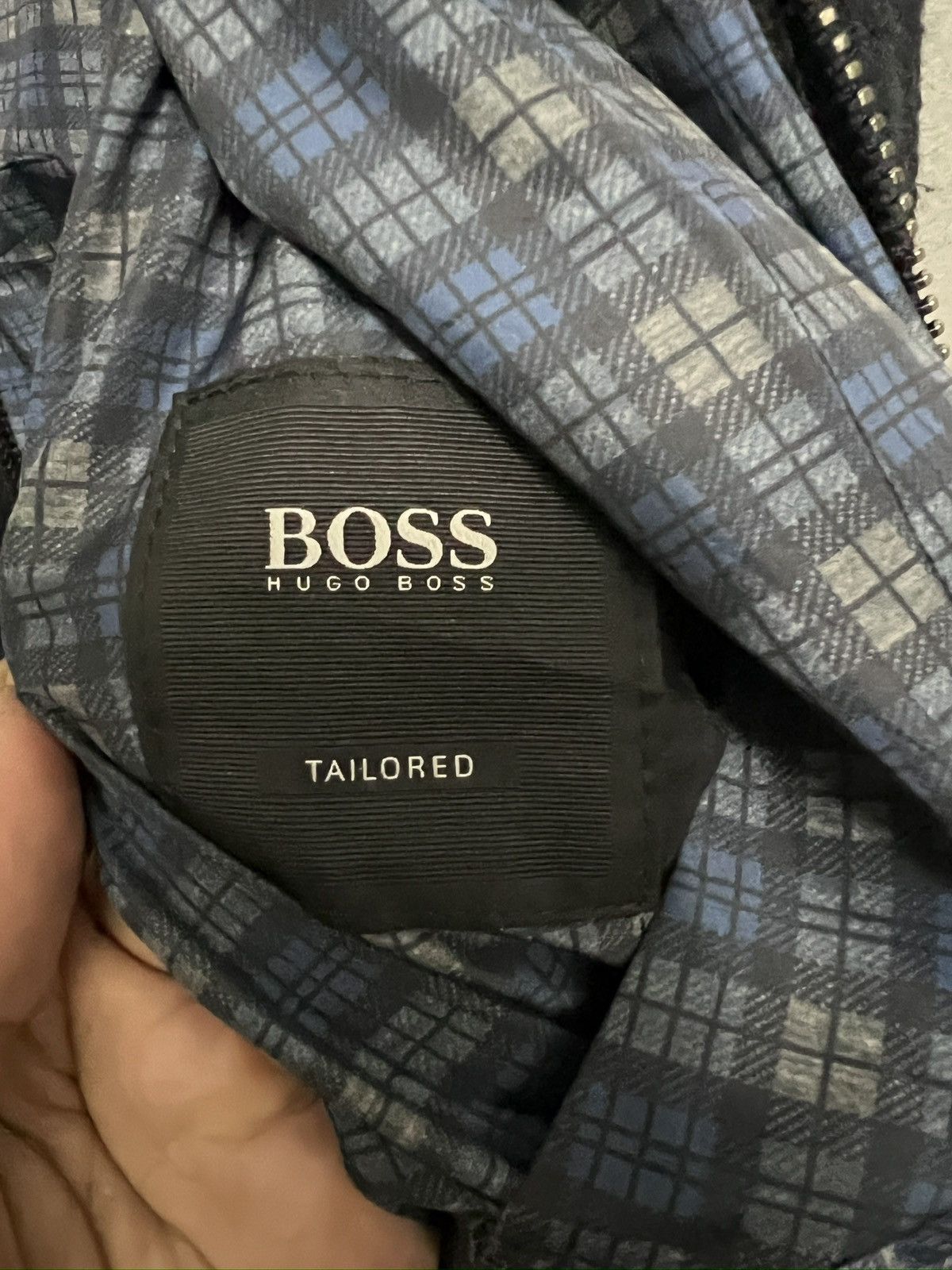Hugo Boss 402. Hugo Boss Tailored Riversable Jacket Size US XL / EU 56 / 4 - 7 Thumbnail