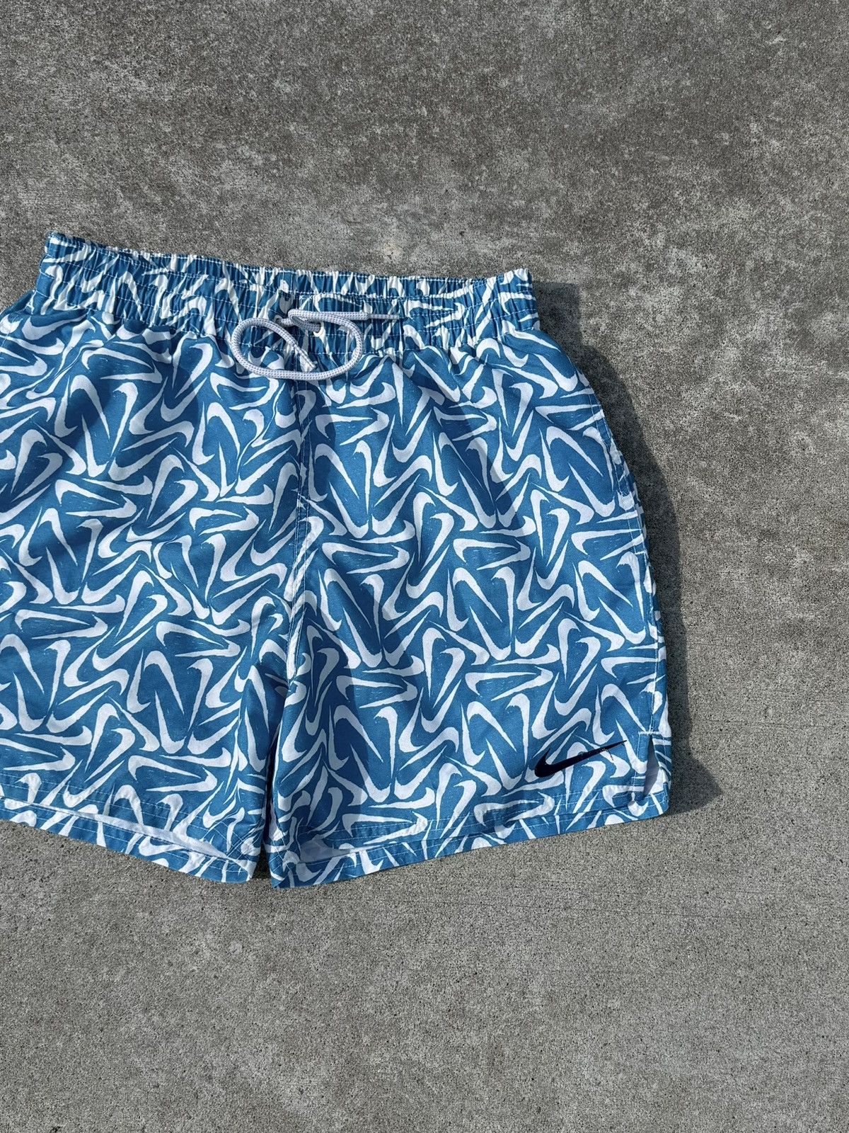 Other Vintage Nike y2k wide buggy streetwear oversize track shorts Size US 30 / EU 46 - 5 Thumbnail