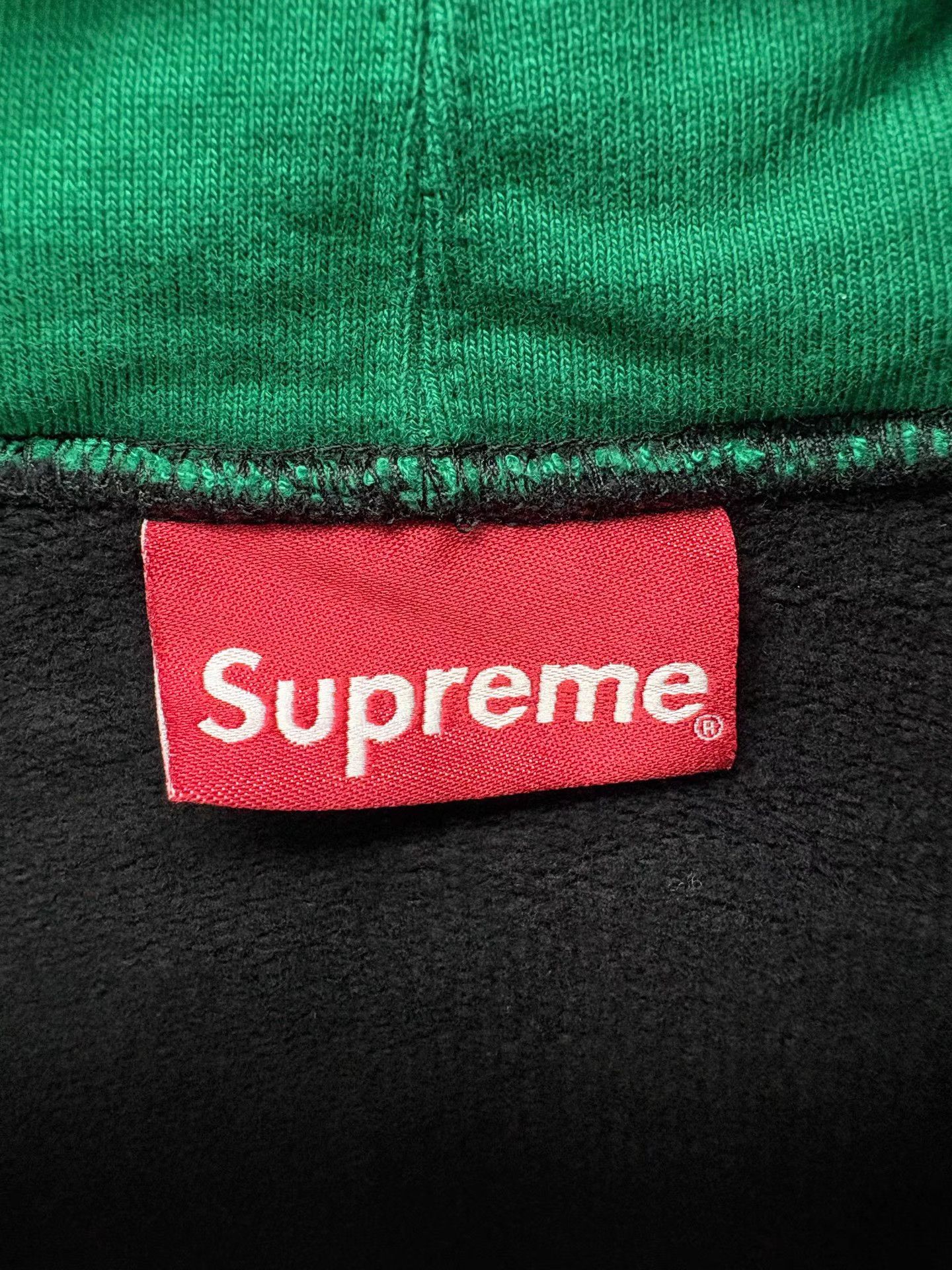 Supreme SUPREME Logo Hoodie Size US L / EU 52-54 / 3 - 3 Thumbnail
