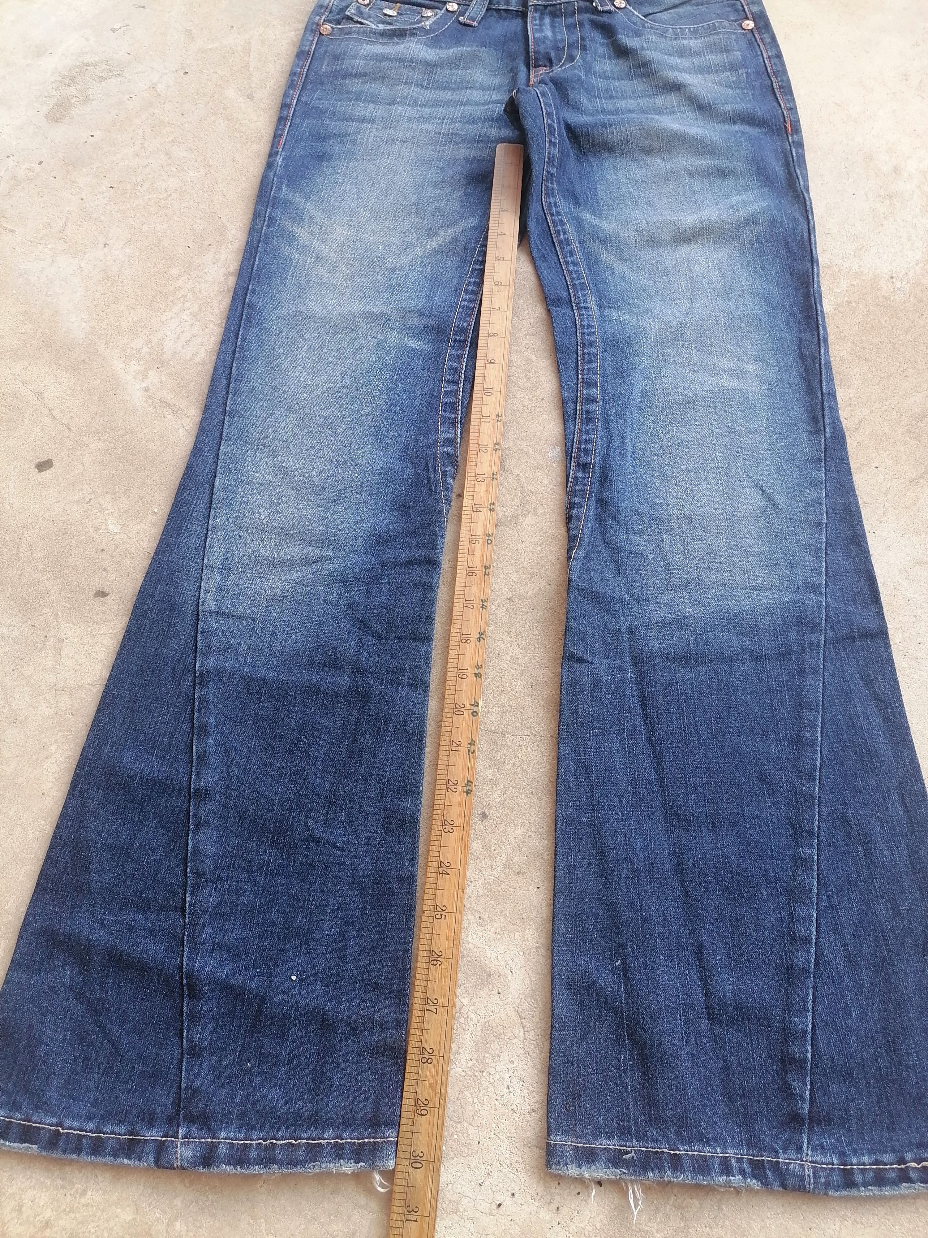 True Religion True Religion Joey Flared Jeans Size 28" / US 6 / IT 42 - 6 Thumbnail