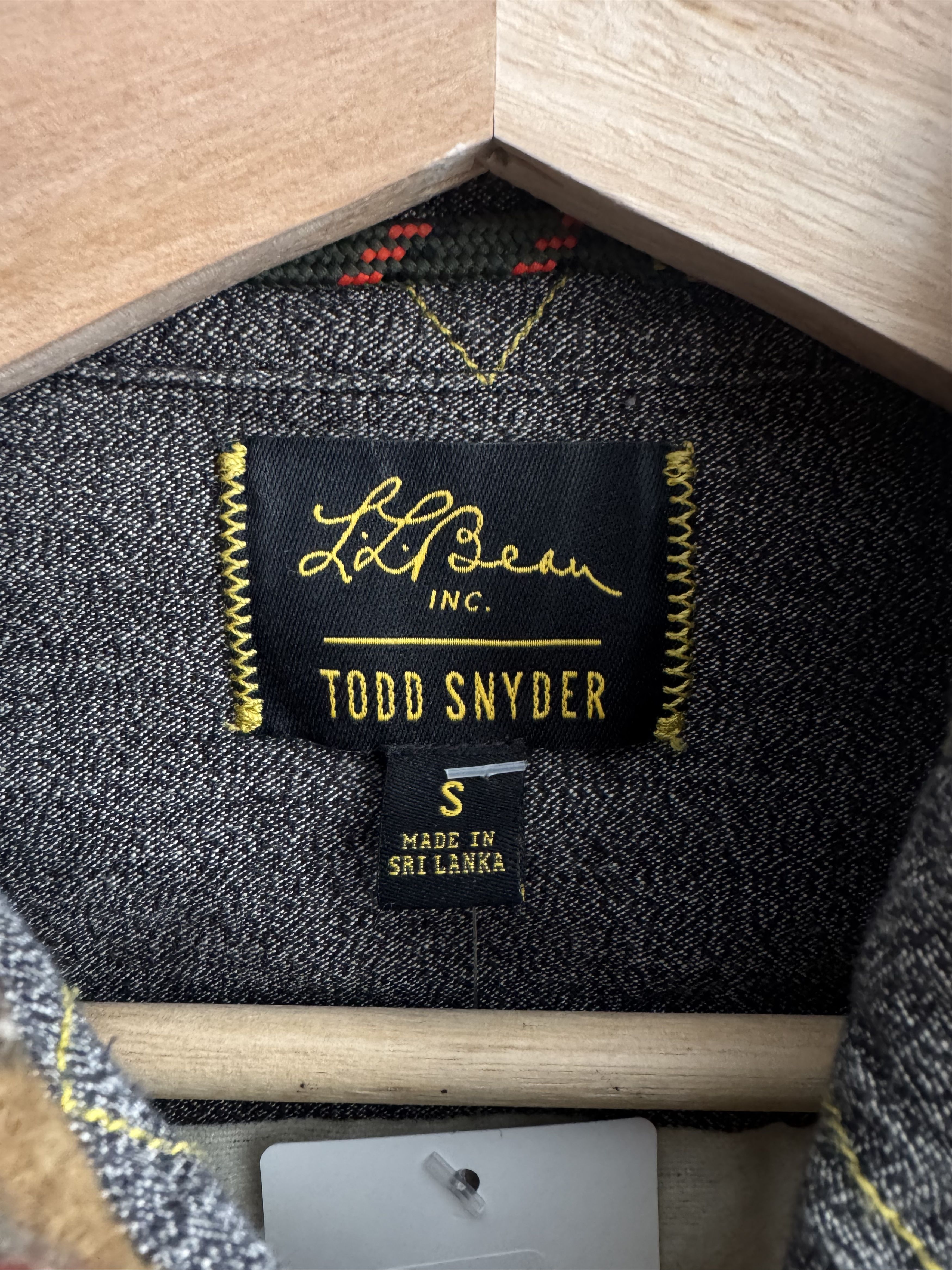 L.L. Bean × Todd Snyder LL Bean x Todd Snyder Fishing Shirt Size S Size US S / EU 44-46 / 1 - 5 Thumbnail