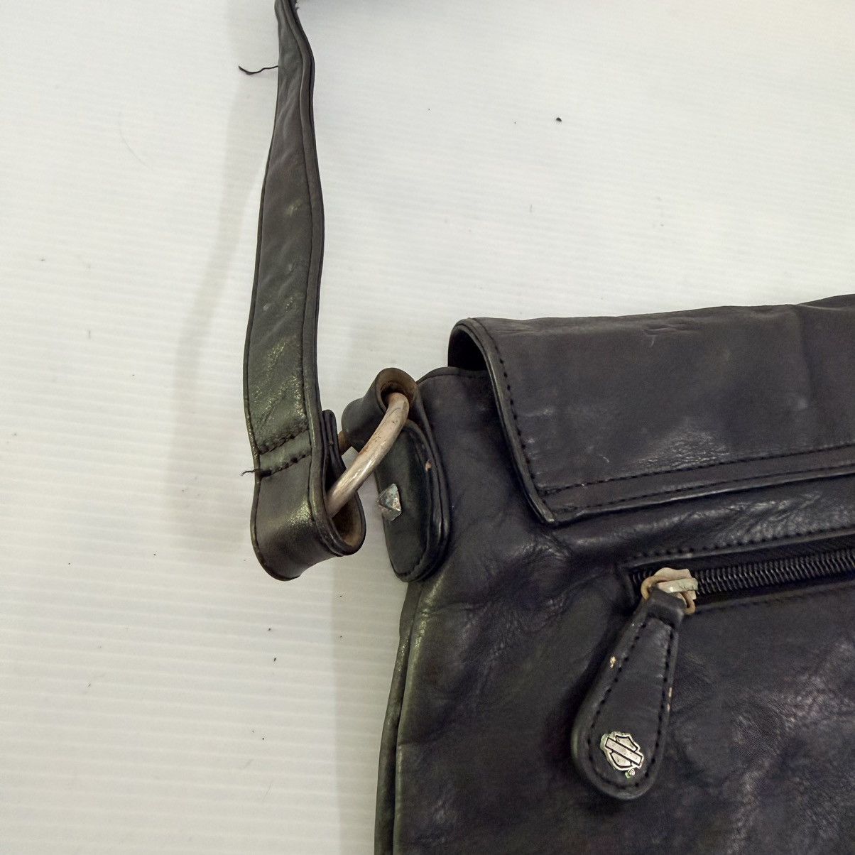 Harley Davidson Harley Davidson Leather Mesengger Bag Size ONE SIZE - 8 Thumbnail