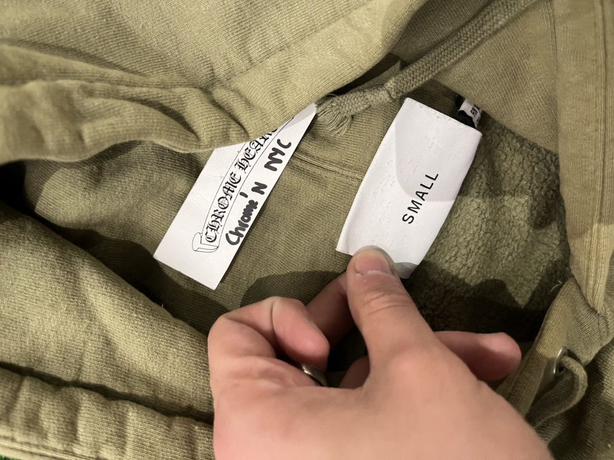 Supreme × Wtaps Supreme WTAPS Olive Sic’ Em’ Hoodie Size US S / EU 44-46 / 1 - 4 Thumbnail