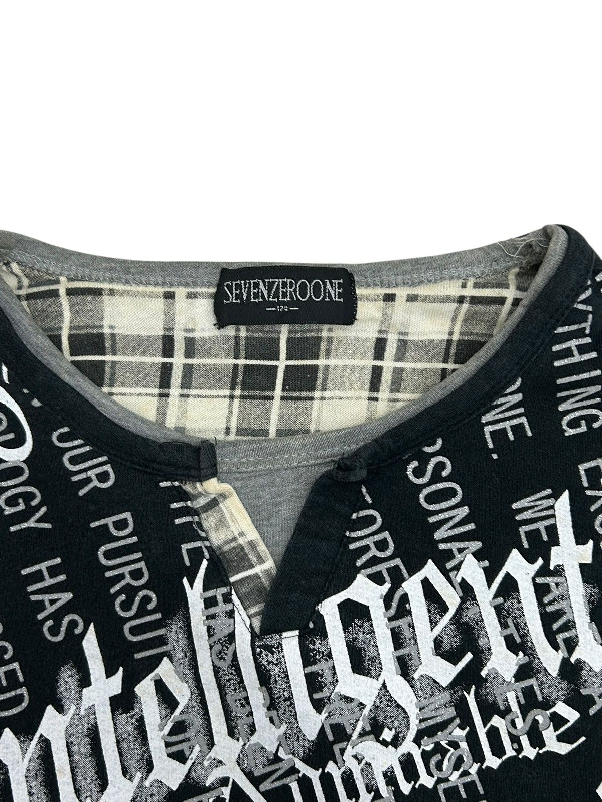 Japanese Brand Hysteric Glamour Sevenzeroone Japan Intelligence Artwork Size US S / EU 44-46 / 1 - 3 Thumbnail