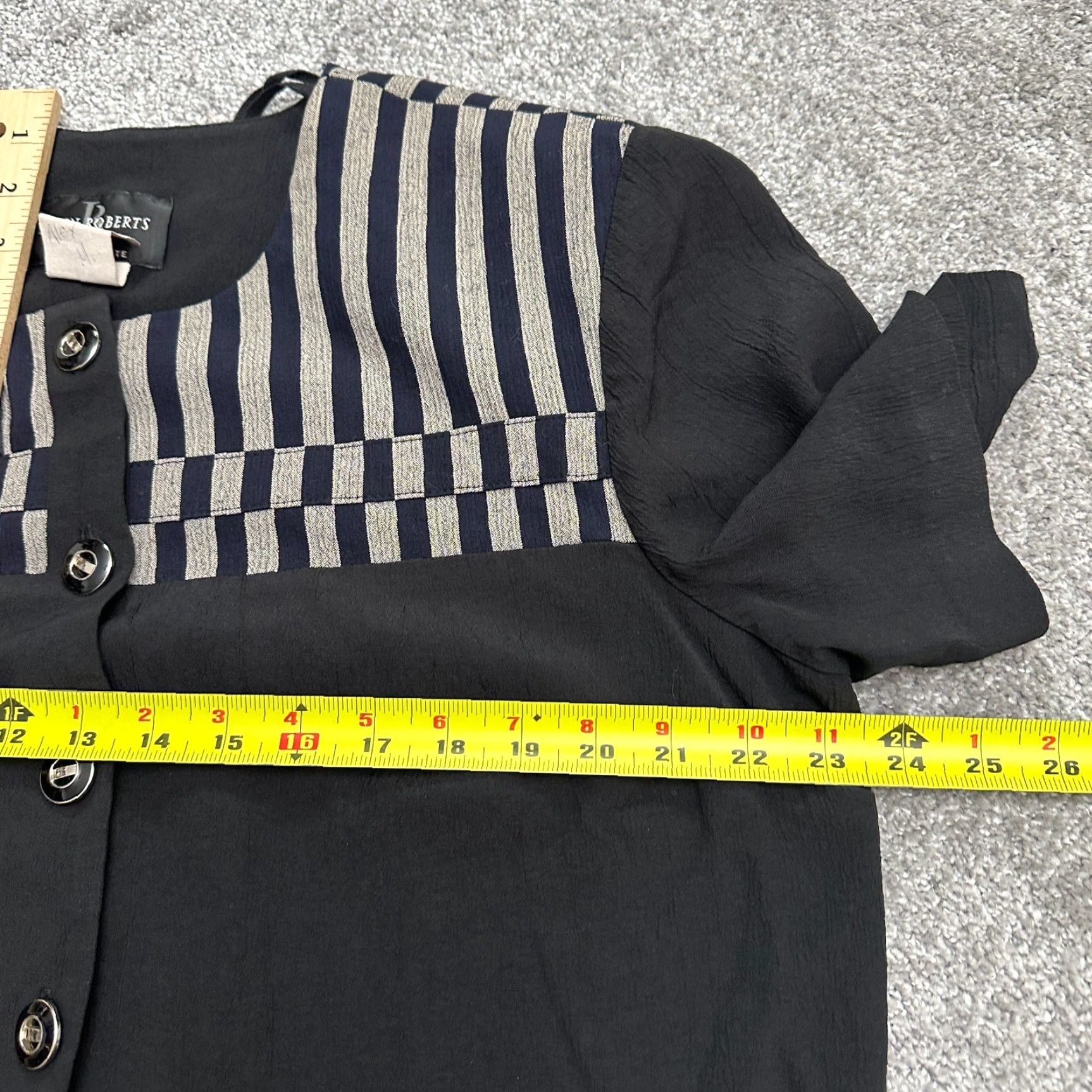 Vintage John Roberts Shirt Petite 20WP Black Check Short Sleeve Button-Up Womens Size 3XL / US 20-22 - 6 Thumbnail