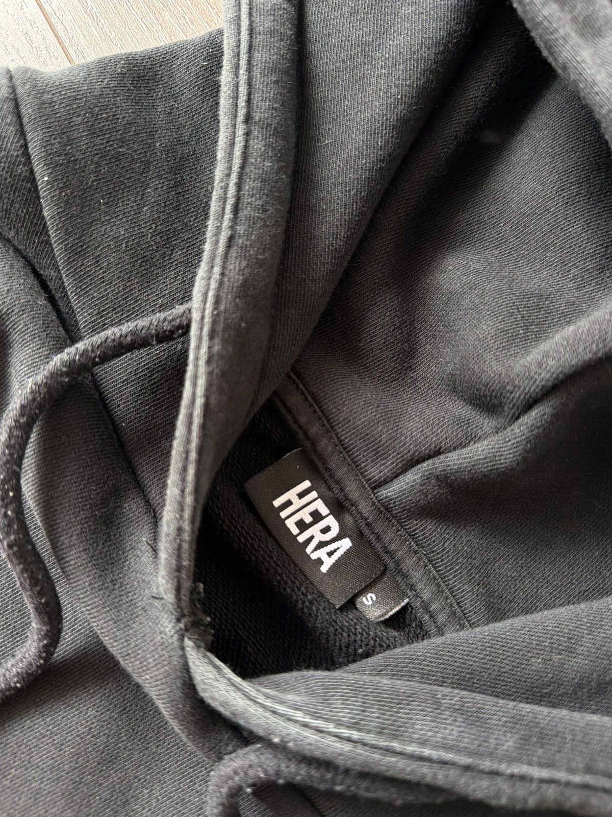Other Hera Big Logo Drip Hoodie Size US S / EU 44-46 / 1 - 9 Thumbnail
