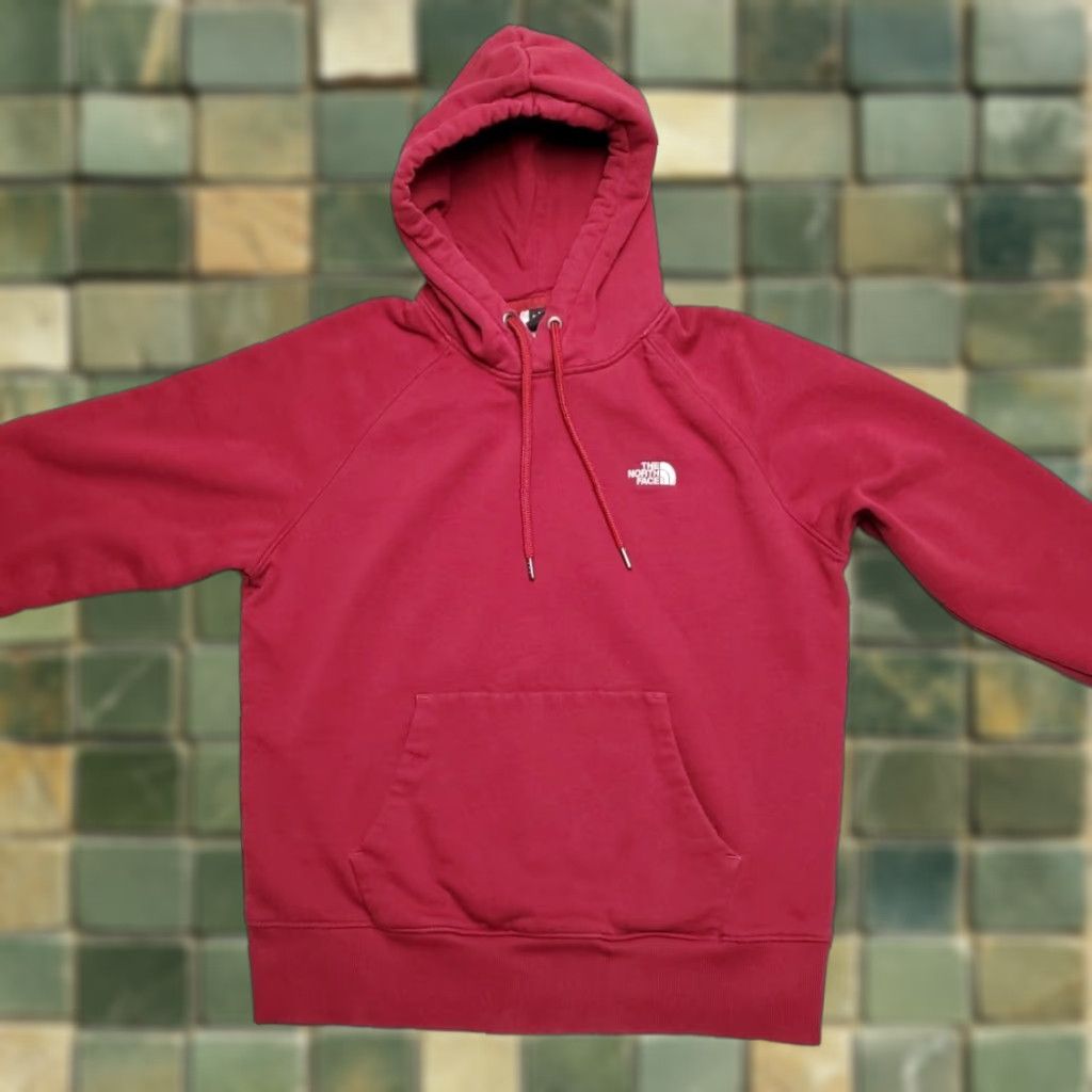 The North Face VINTAGE The North Face Hoodie Womens S Maroon Logo Front Hooded Pullover Sweatshirt Size S / US 4 / IT 40 - 1 Thumbnail