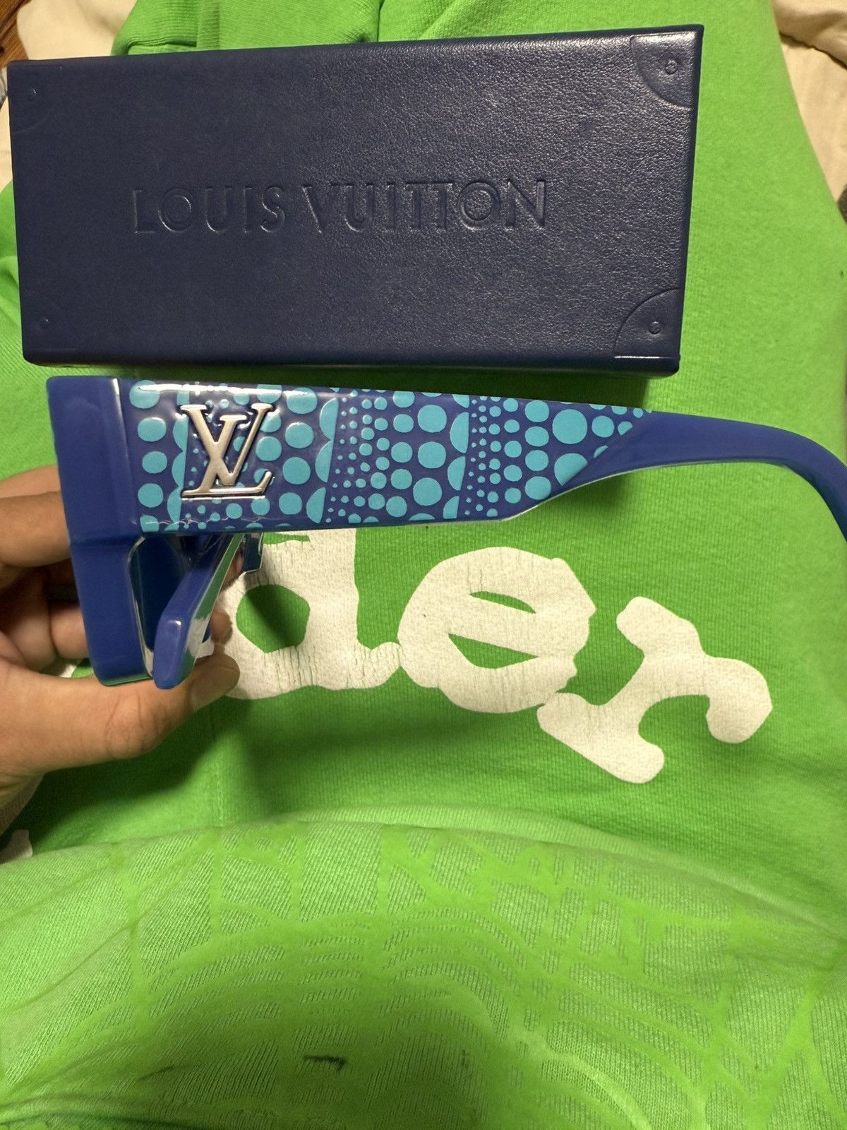 Louis Vuitton Louis Vuitton LV x YK Sunglasses Size ONE SIZE - 6 Thumbnail