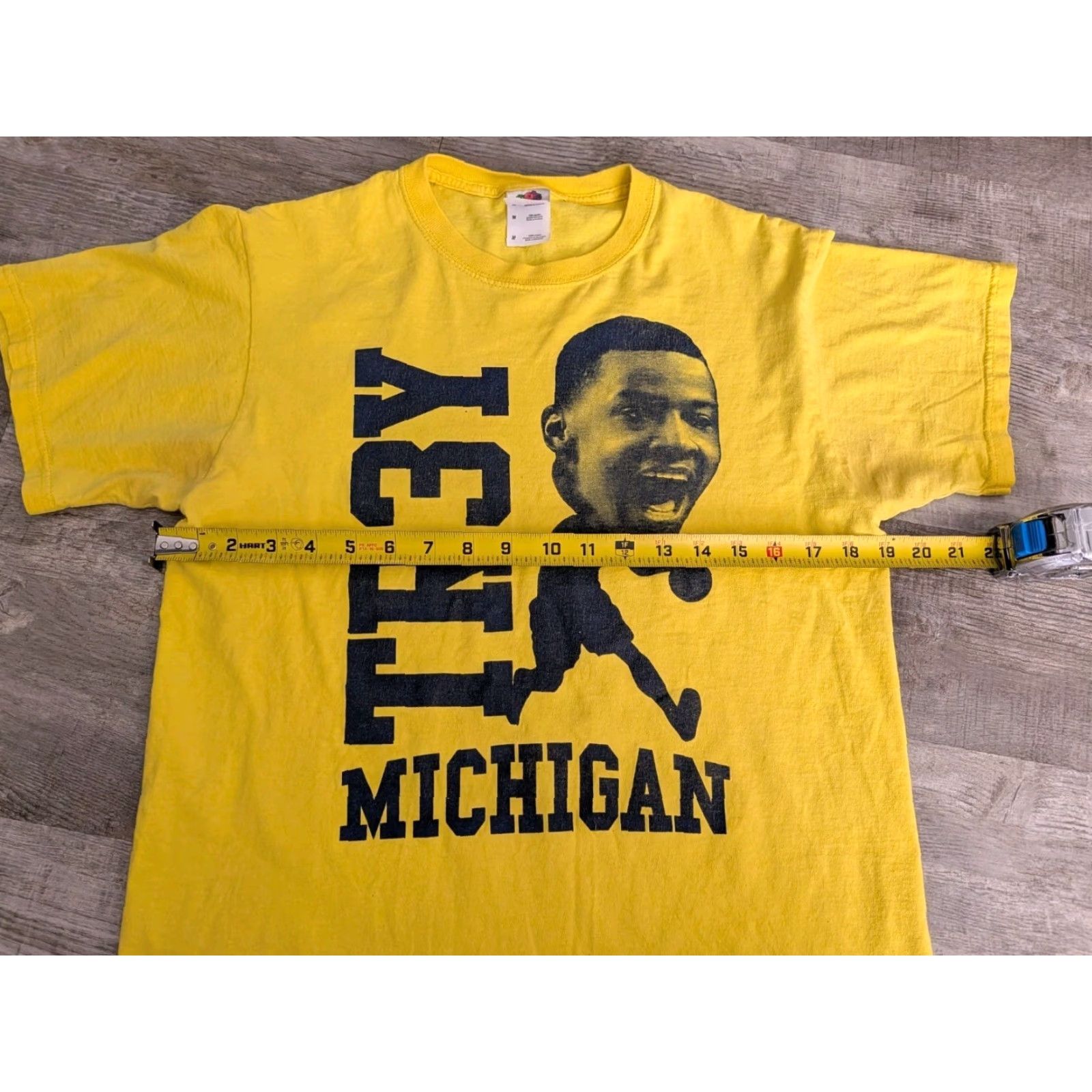 Fruit Of The Loom VINTAGE Trey Burke Tr3y Big head Michigan Wolverines Yellow Tee Shirt Rare VHTF Size M Size US M / EU 48-50 / 2 - 6 Thumbnail