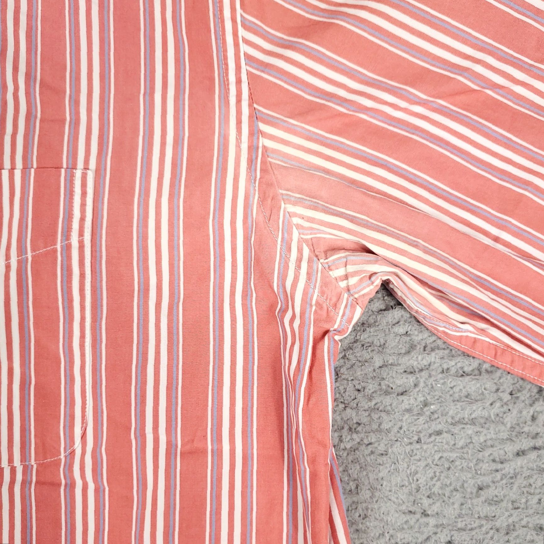 Tommy Hilfiger VINTAGE Tommy Hilfiger Shirt Mens XL Red Pink Striped Button-Up Long Sleeve Casual/Business Classic Logo, 90s Style Mens XL Red Pink Striped Shirt Size US XL / EU 56 / 4 - 5 Thumbnail