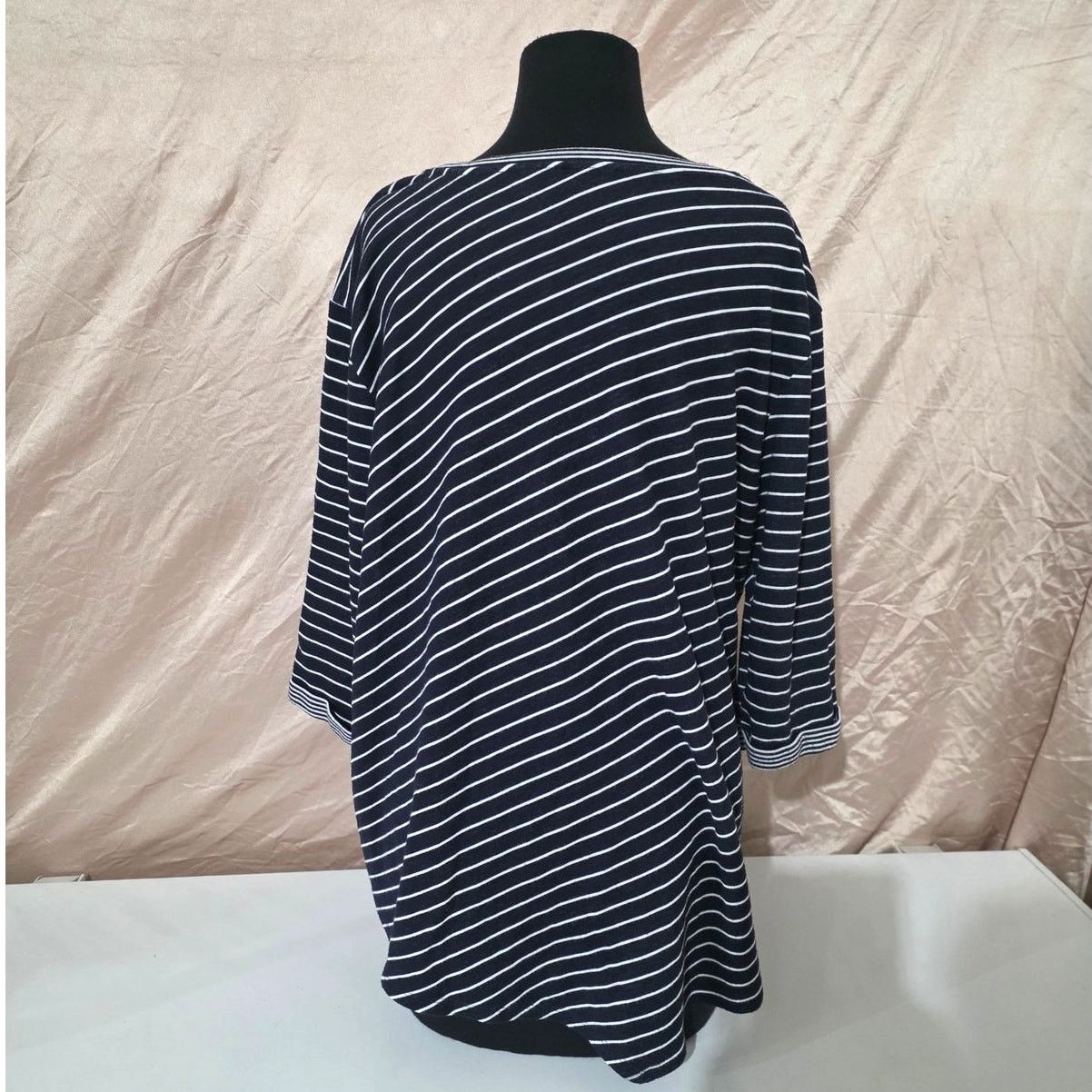 Vince Camuto Vince Camuto Navy and White Short Sleeve Top - 3X Size 3XL / US 20-22 - 2 Thumbnail