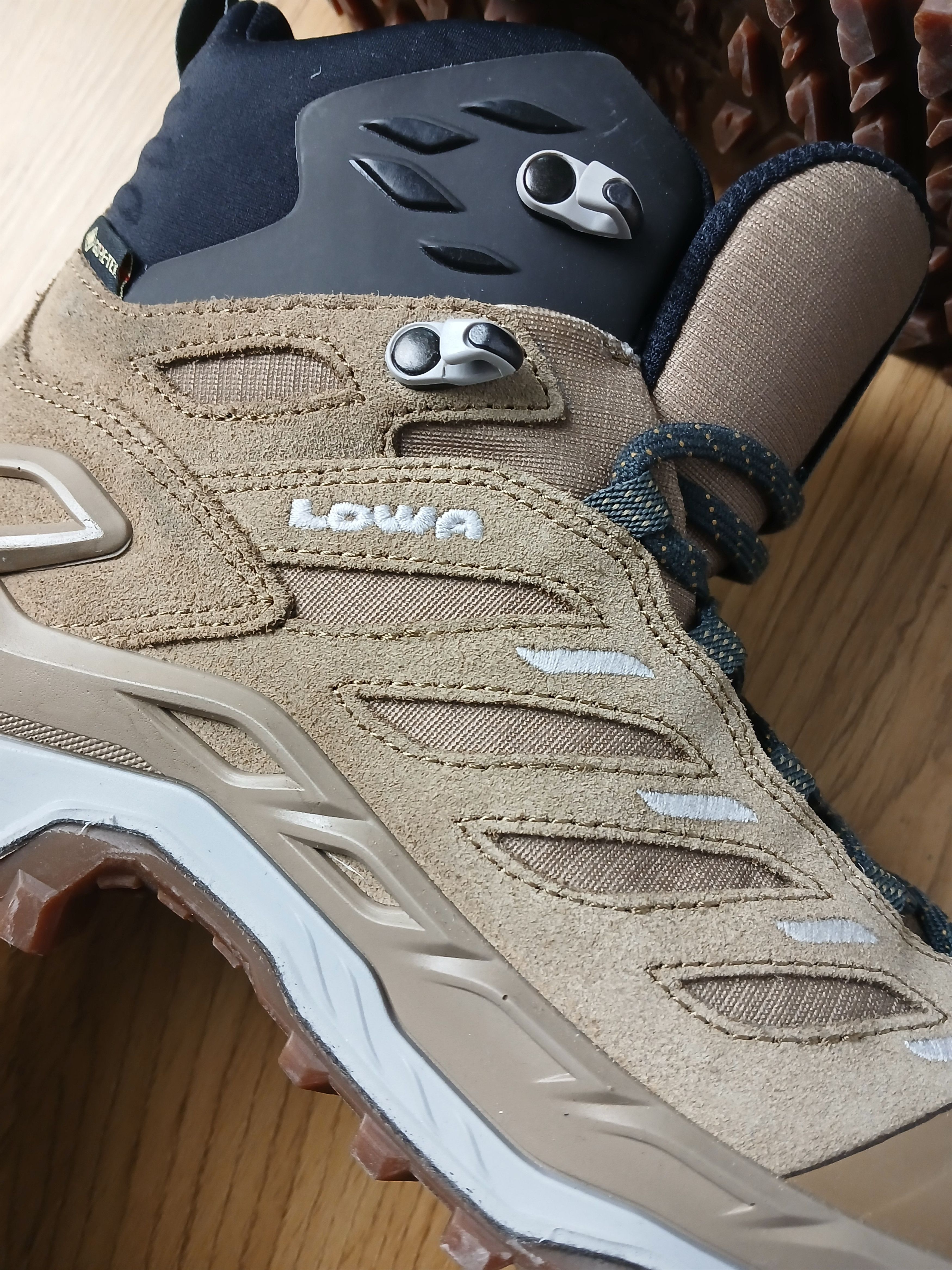 Goretex × LOWA New Lowa Goretex Innovo GTX Mid Hiking Trekking Boots Size US 6 / IT 36 - 7 Thumbnail