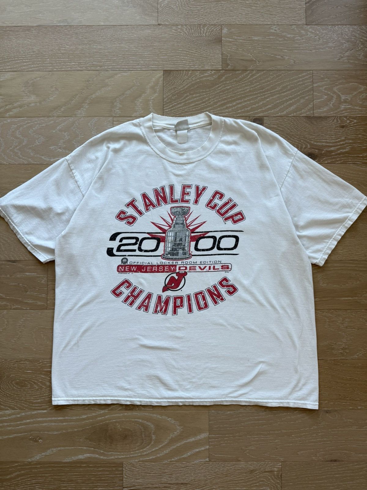 NHL Vintage 2001 New Jersey Devils NHL Stanley Cup Champions Size US XXL / EU 58 / 5 - 2 Thumbnail