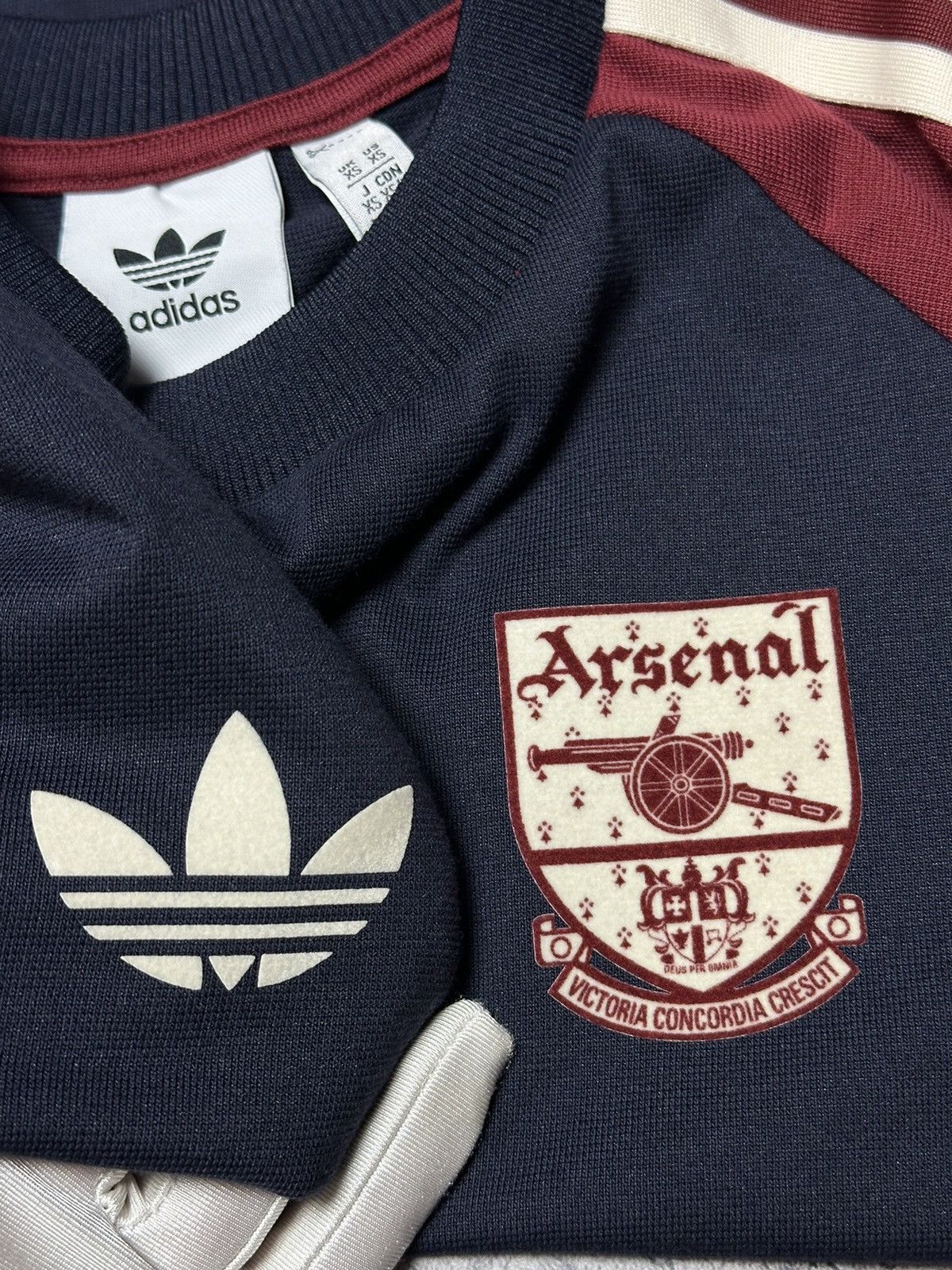 Adidas Adidas Arsenal FC 24/25 Adicolor T-Shirt Jersey Size US XS / EU 42 / 0 - 6 Thumbnail