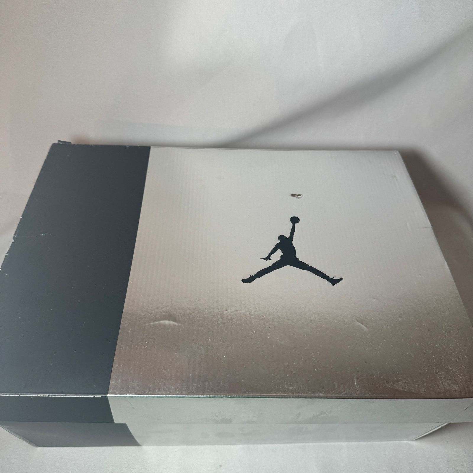 Jordan Brand × Nike Size 12 - Nike Air Jordan 6 Retro Chrome Men's Shoes Size US 12 / EU 45 - 12 Thumbnail