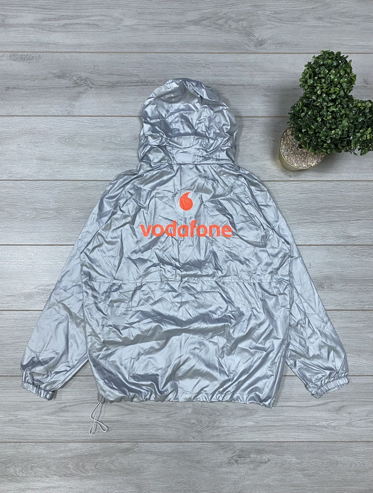 Vodafone vintage zip hooded big logo jacket