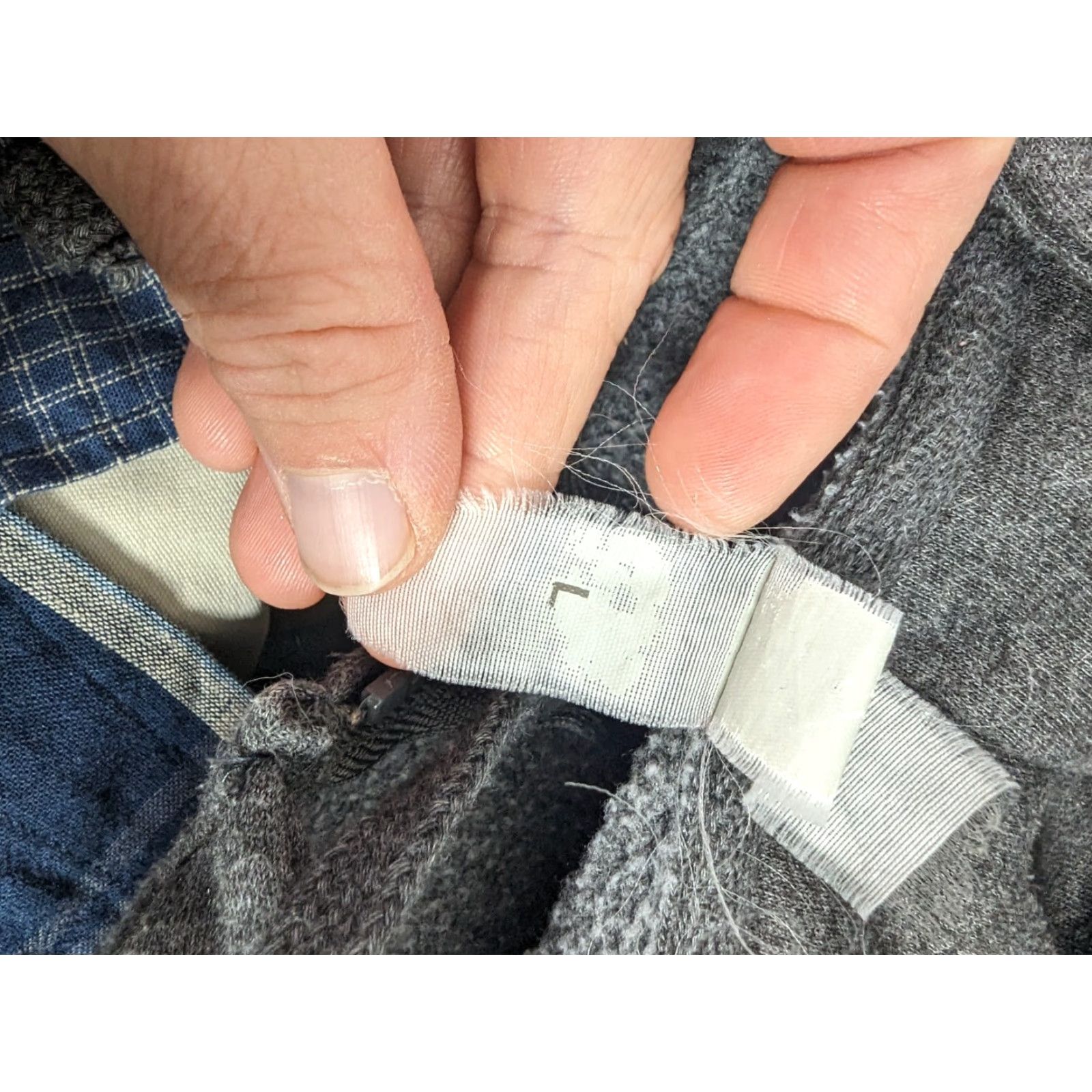 Vintage VINTAGE Hang Loose California Huntington Beach Full Zip Hoodie Mens Large Gray Size US L / EU 52-54 / 3 - 5 Thumbnail