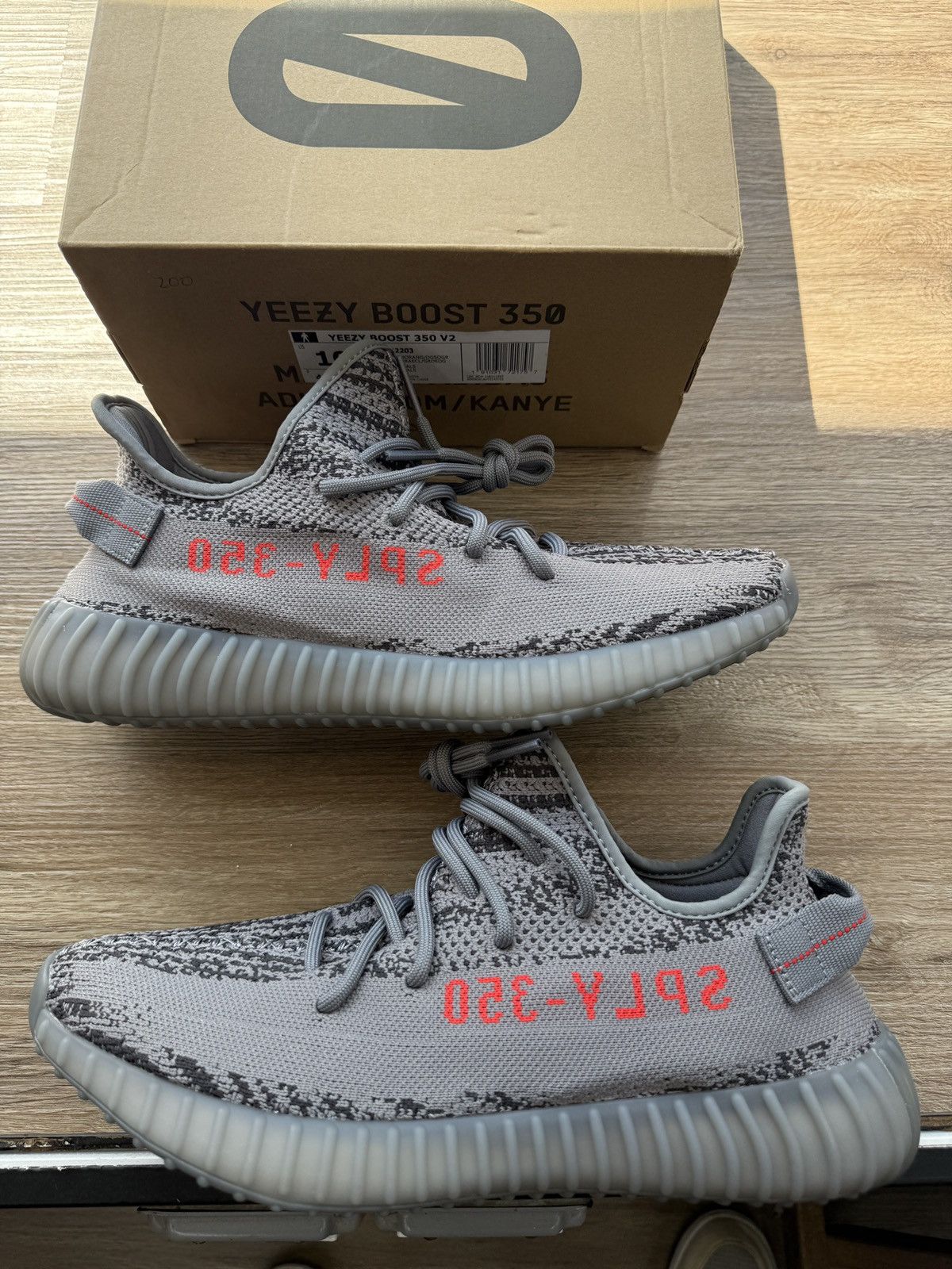 Yeezy Yeezy Boost 350 Beluga 2.0s Size US 10 / EU 43 - 1 Thumbnail