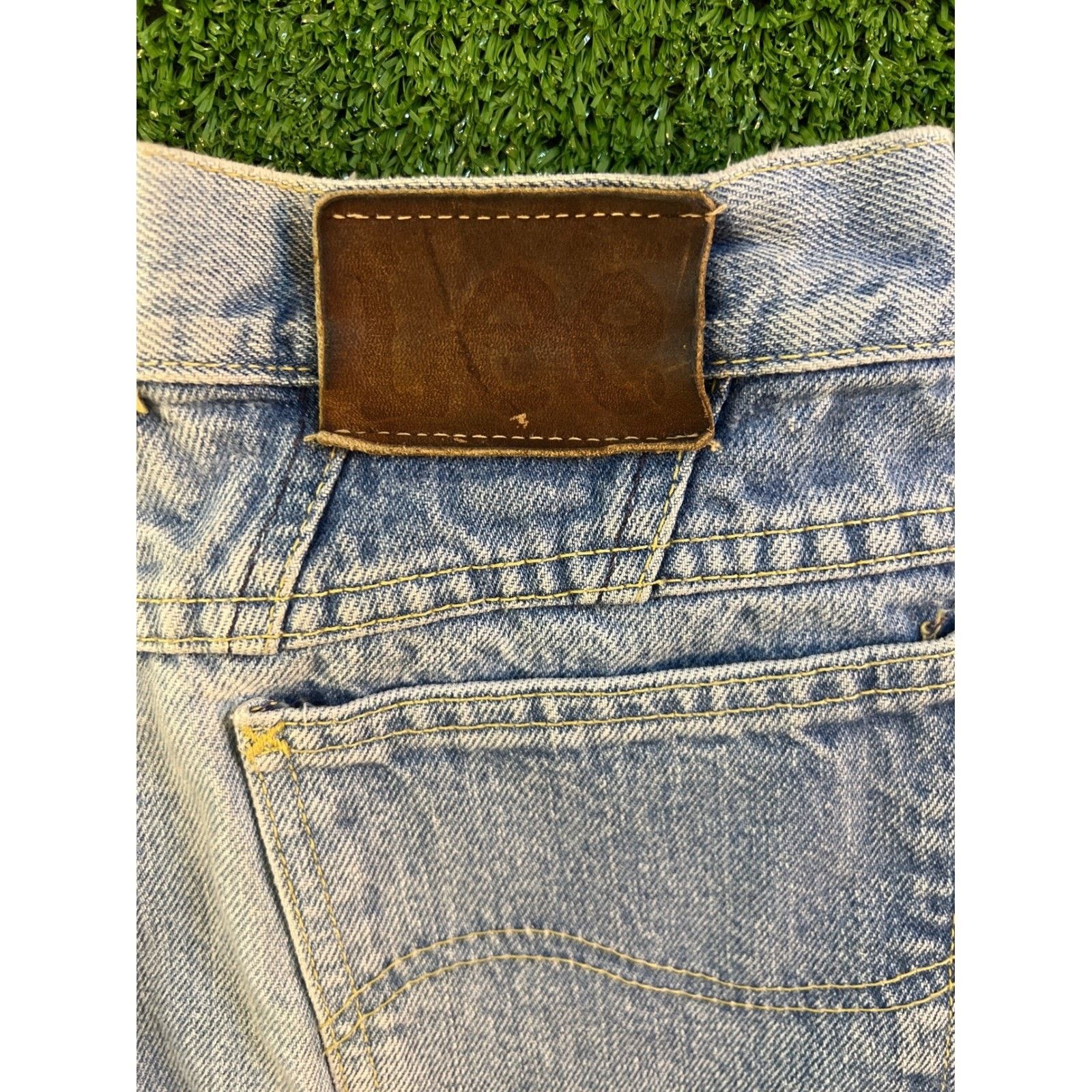 Lee Vintage Lee High Waisted Tapered Leg Jeans USA Made 13M Size 30" / US 8 / IT 44 - 9 Thumbnail