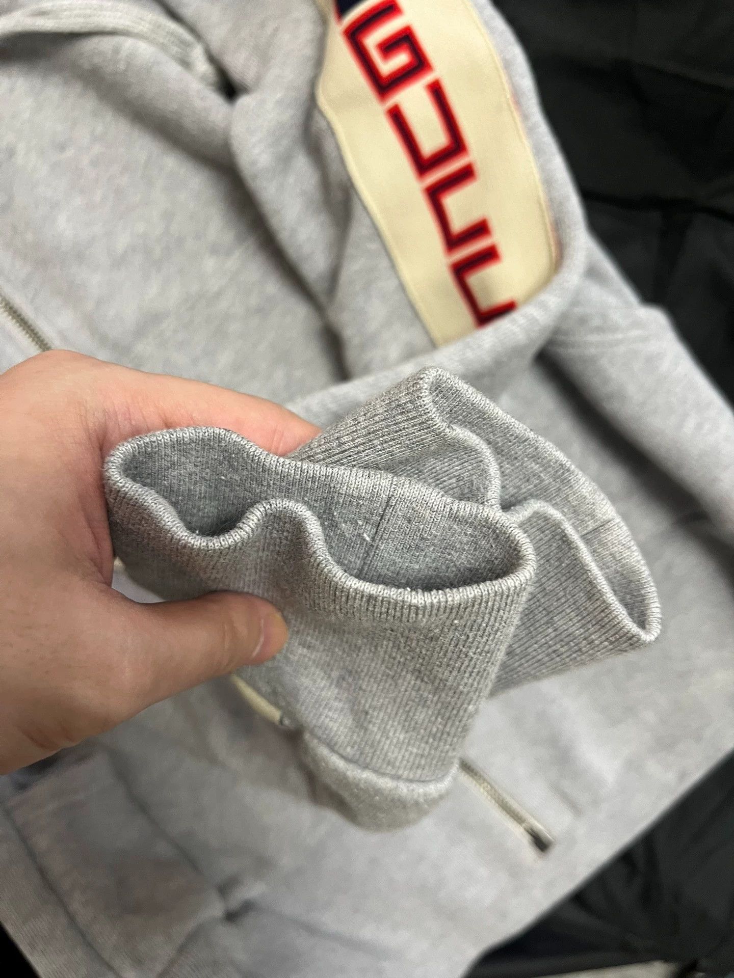 Gucci Gucci jacket/hoodie, size XS, very new, authenti Size XS / US 0-2 / IT 36-38 - 4 Thumbnail