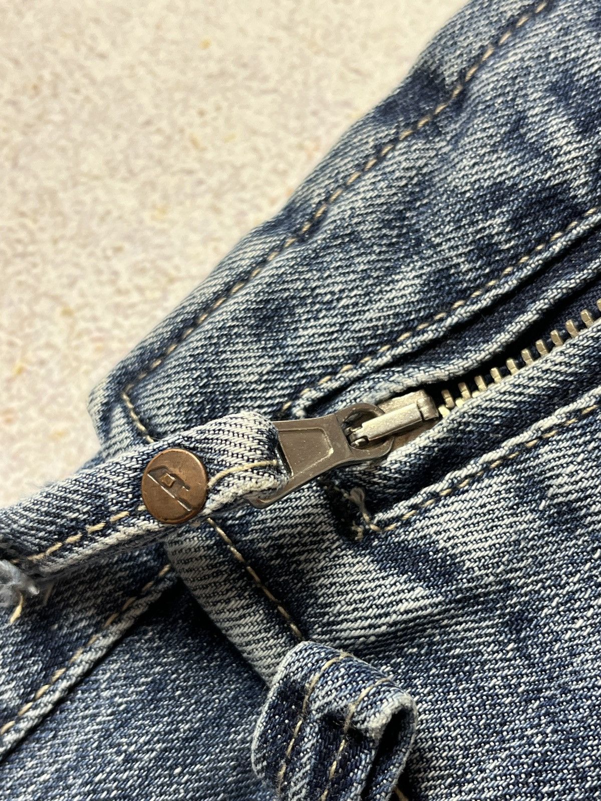 Diesel Vintage Diesel Jeans Washed Japanese Avant Garde Y2K Size US 34 / EU 50 - 8 Thumbnail