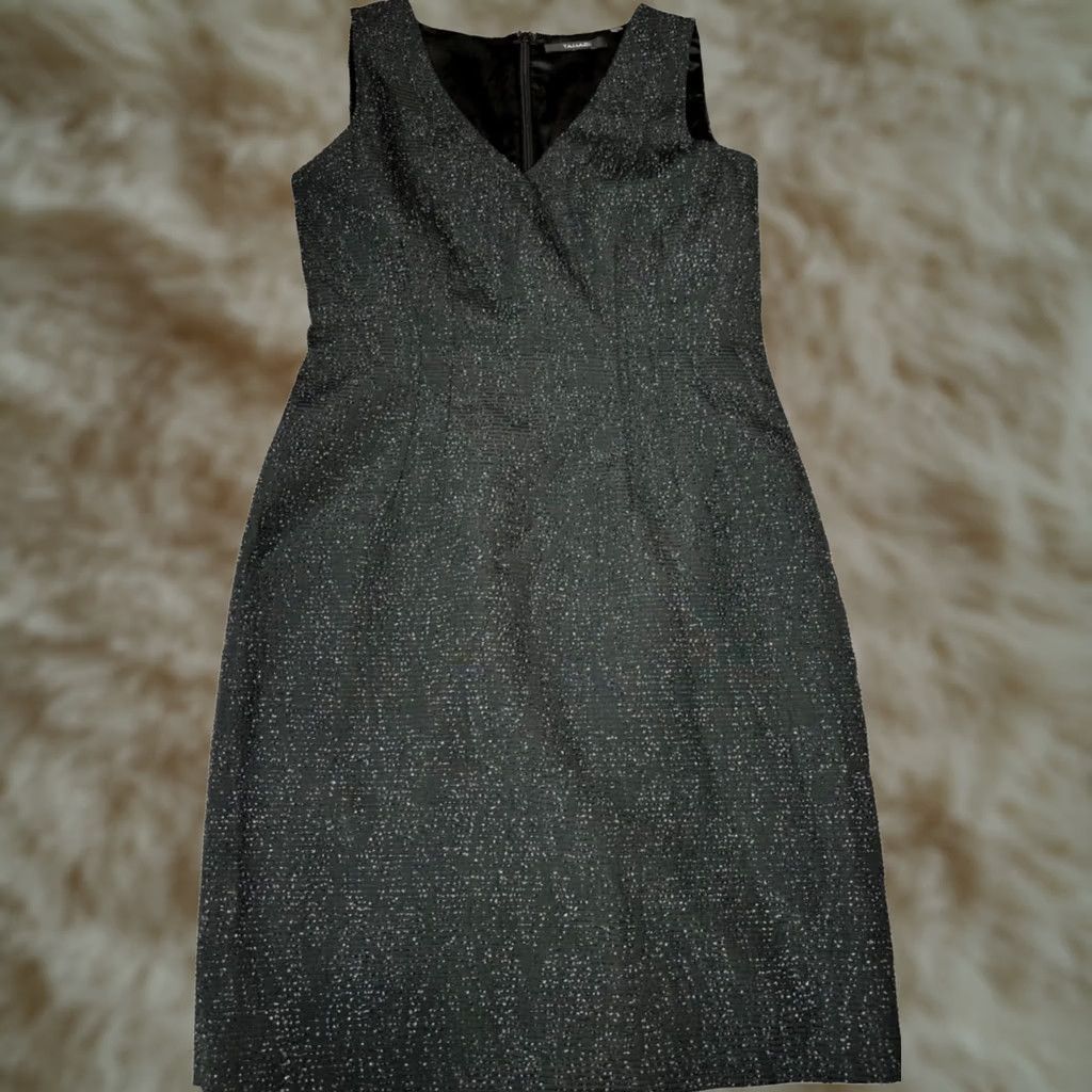 Vintage Tahari Womens Sleeveless Knit Tank Dress Size 10 Black Lined Back Zip Back Vent Sheath Dress Mens Womens? Size L / US 10 / IT 46 - 1 Thumbnail