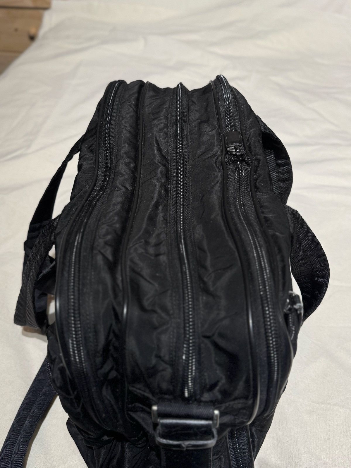 Prada WEEKENDER RE NYLON BAG DUFFLE MESSENGER BAG Size ONE SIZE - 6 Thumbnail