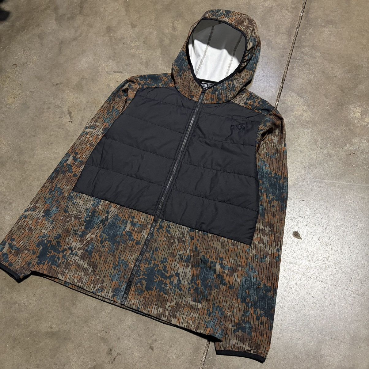 The North Face The North Face Lightweight Puffer Jacket Camo Outdoor Hiking Size US S / EU 44-46 / 1 - 2 Thumbnail